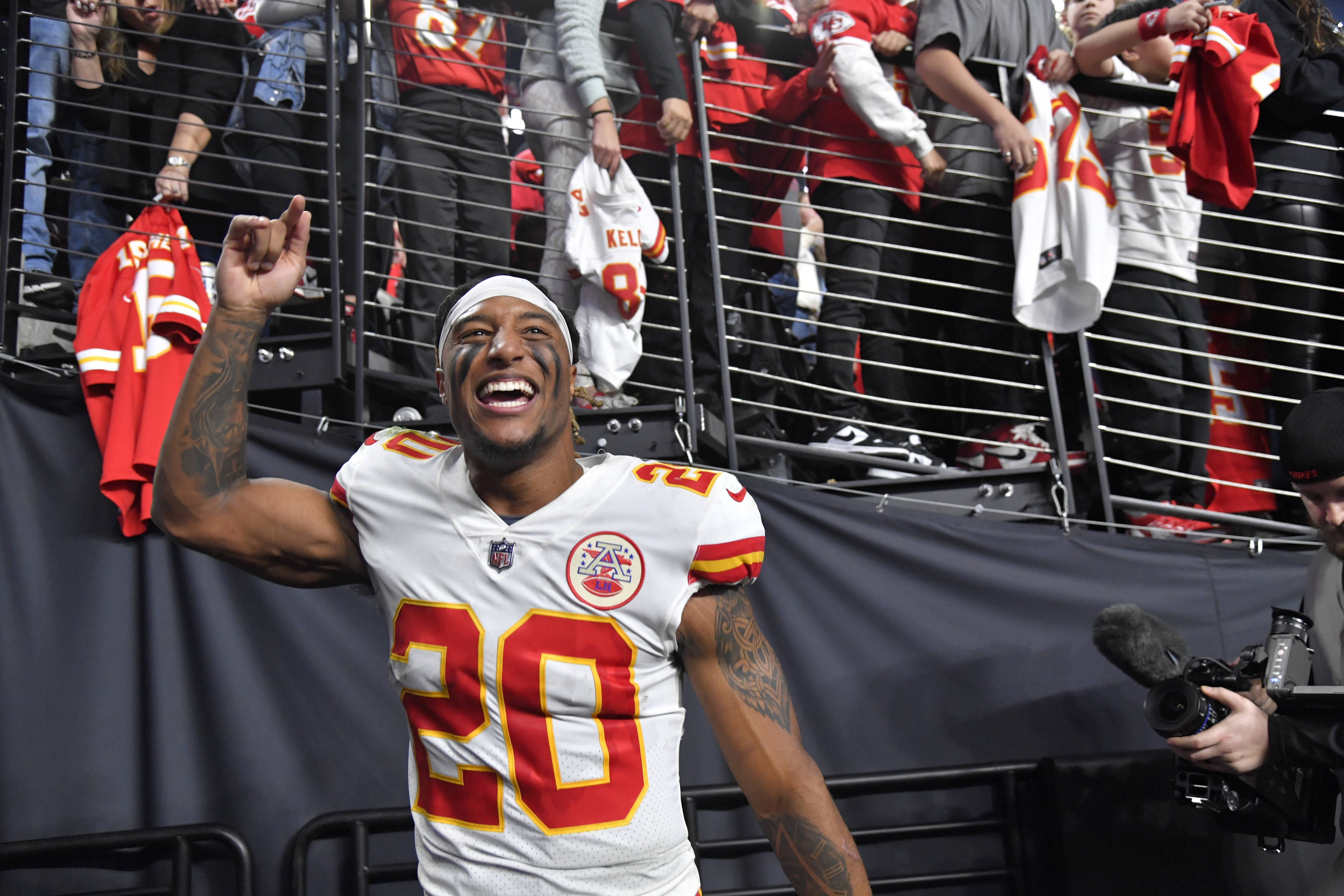 Kansas City Chiefs Sign Ex-Houston Safety Justin Reid - Battle Red Blog