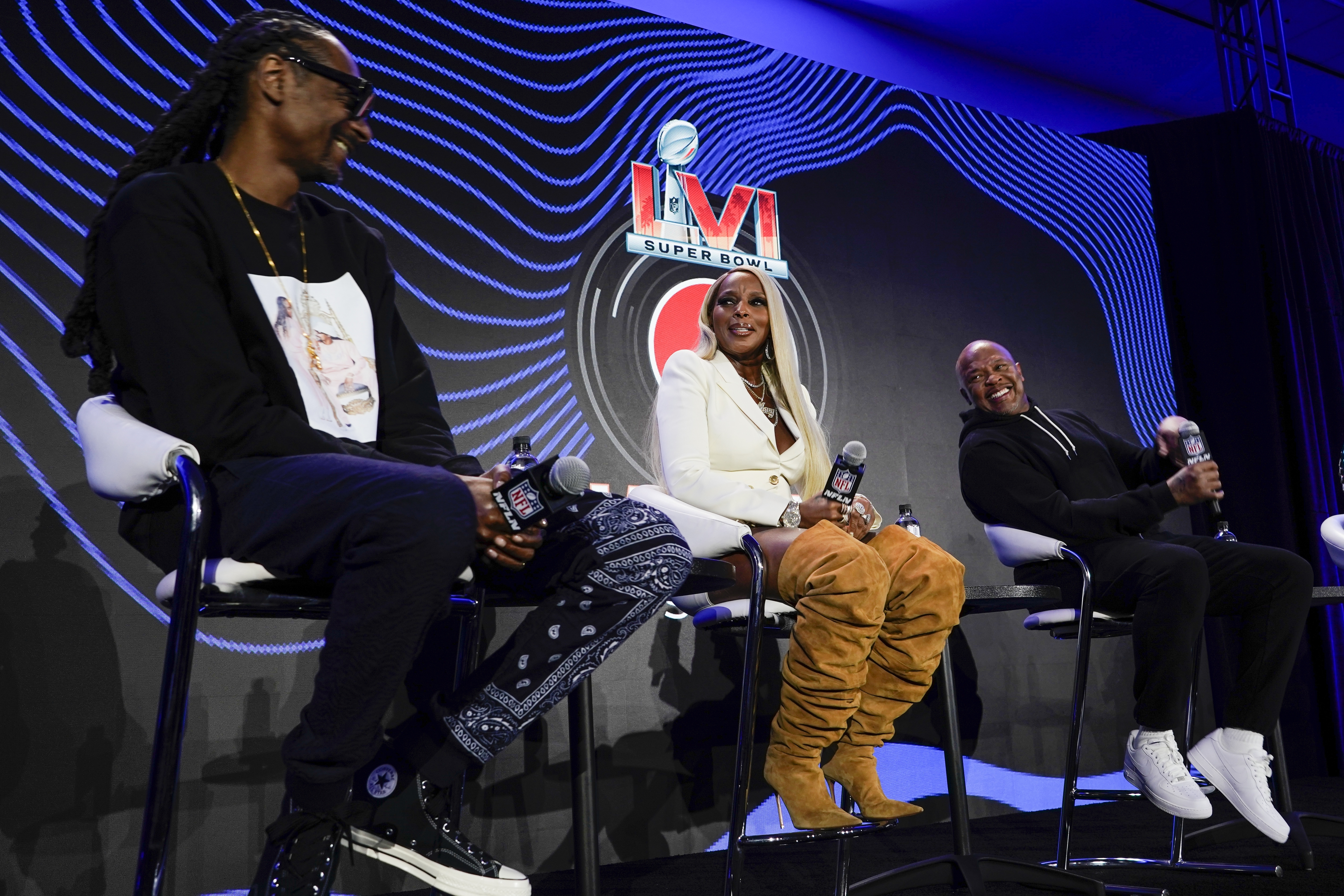 Snoop Dogg Has Plans For Super Bowl Performance with Dr. Dre and