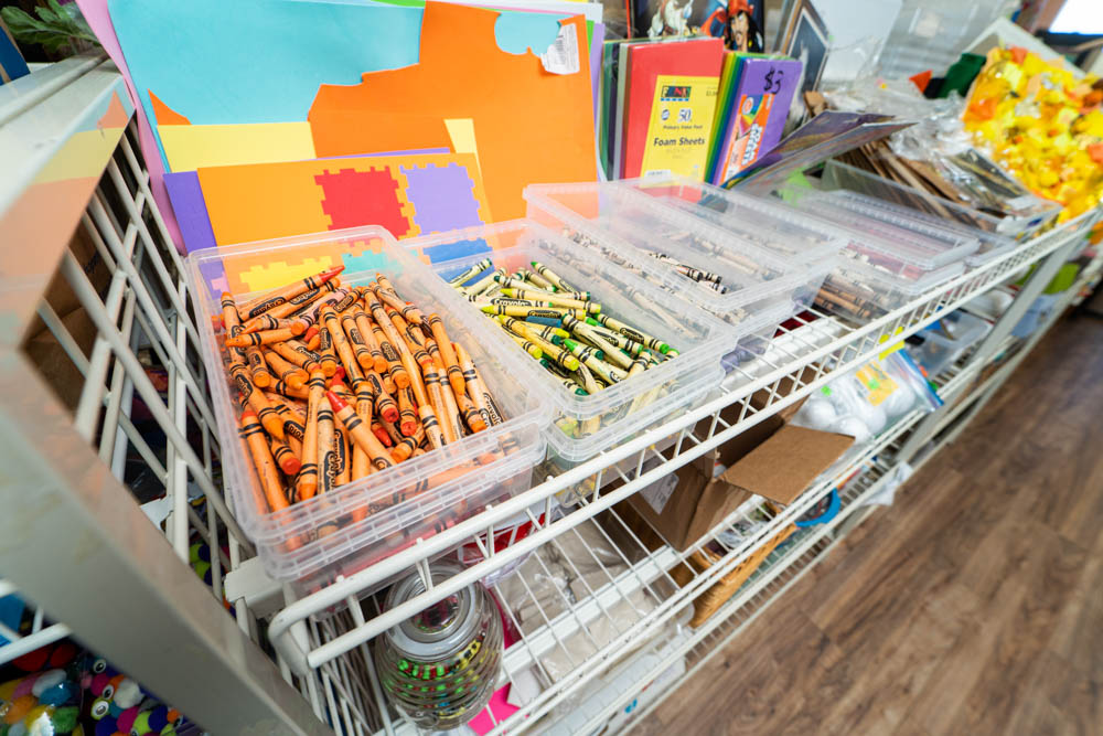 Discount art supply store, a 'first' of its kind in San Antonio, opens on  North Side