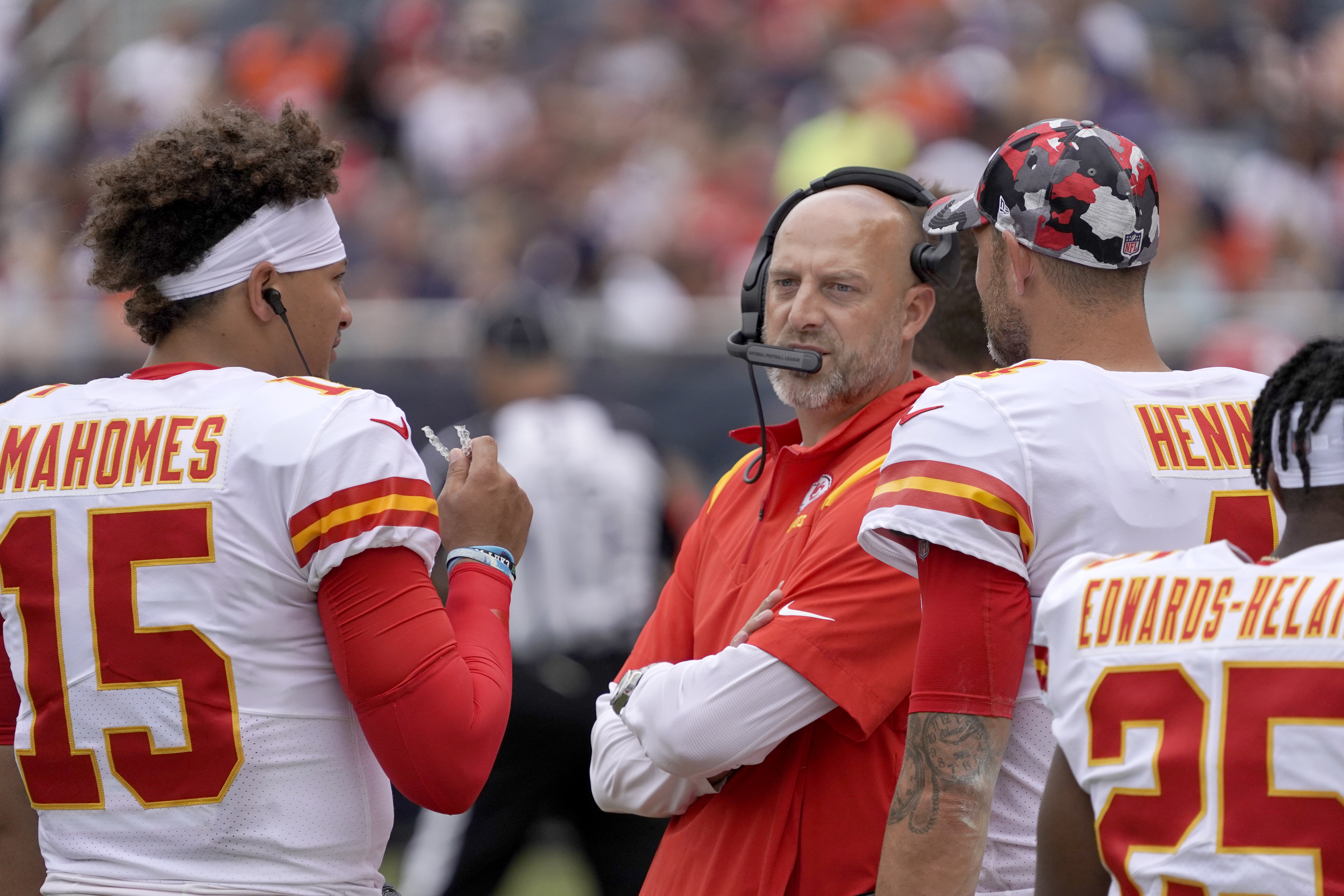 Mahomes has TD but Chiefs lose to Bears