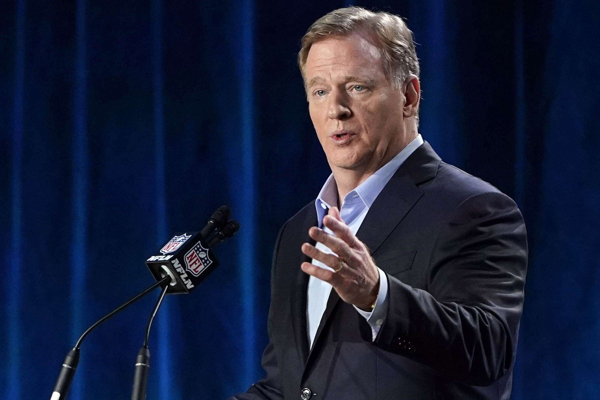 Sean McManus Calls Out Nielsen Using  Data For Thursday Night Football