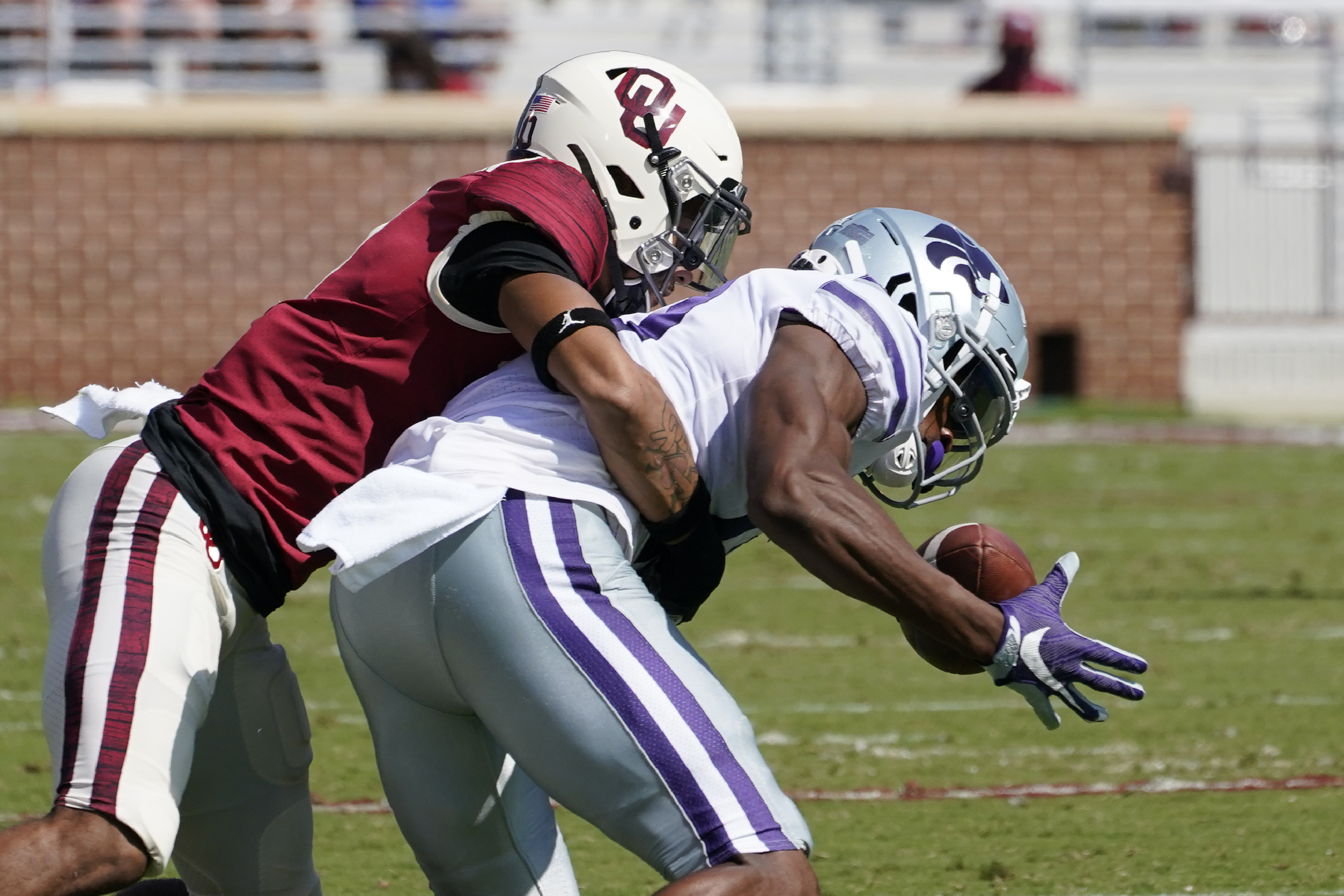 Skylar Thompson scores 4 TDs as K-State stuns No. 4 Oklahoma, 48-41