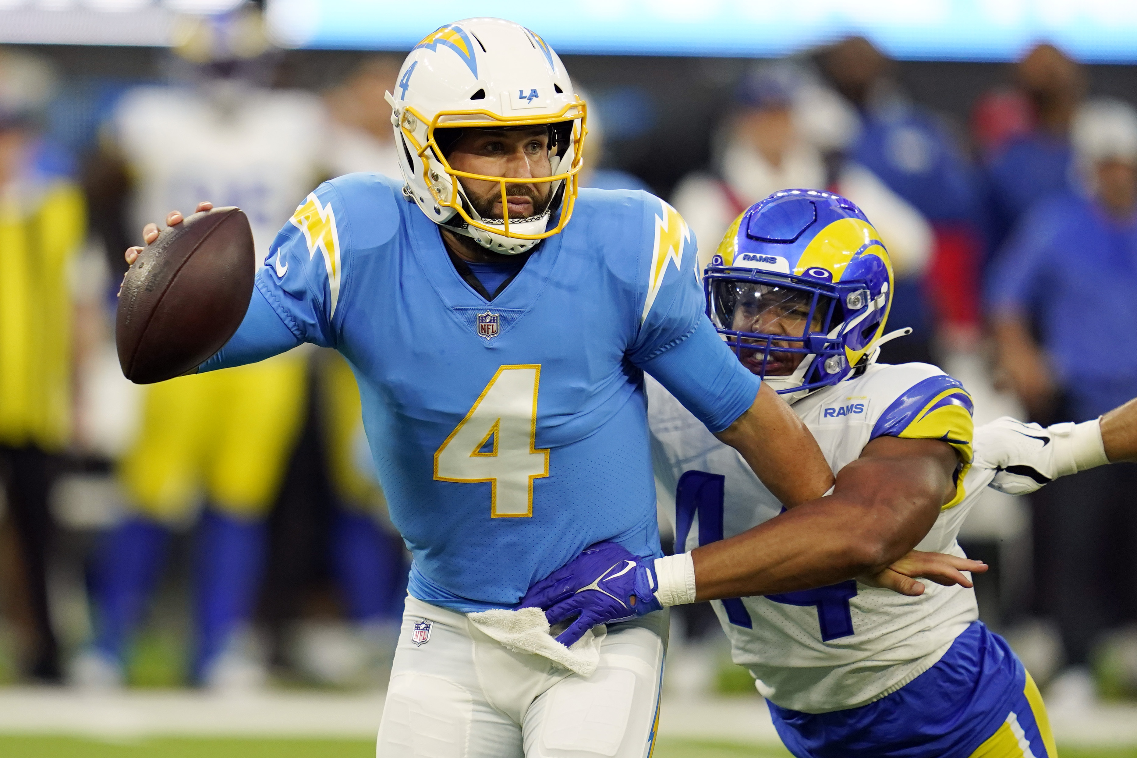 Perkins-McCutcheon connection leads Rams over Chargers 29-22