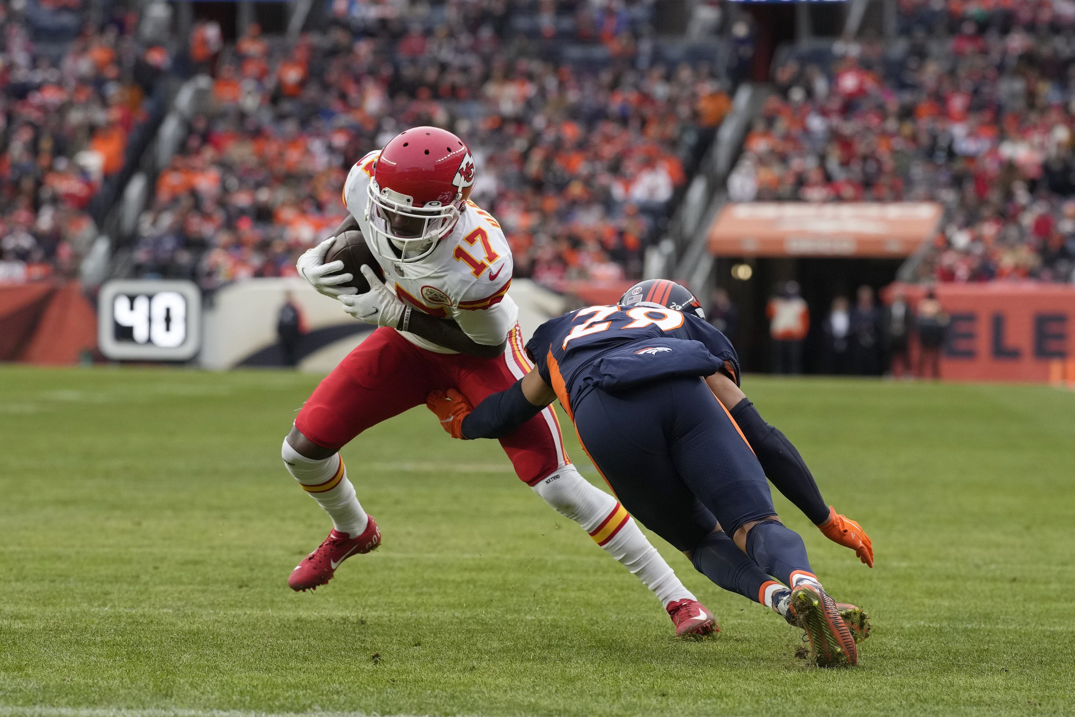 Bolton's Fumble Return Sparks Chiefs' 28-24 Win Over Broncos