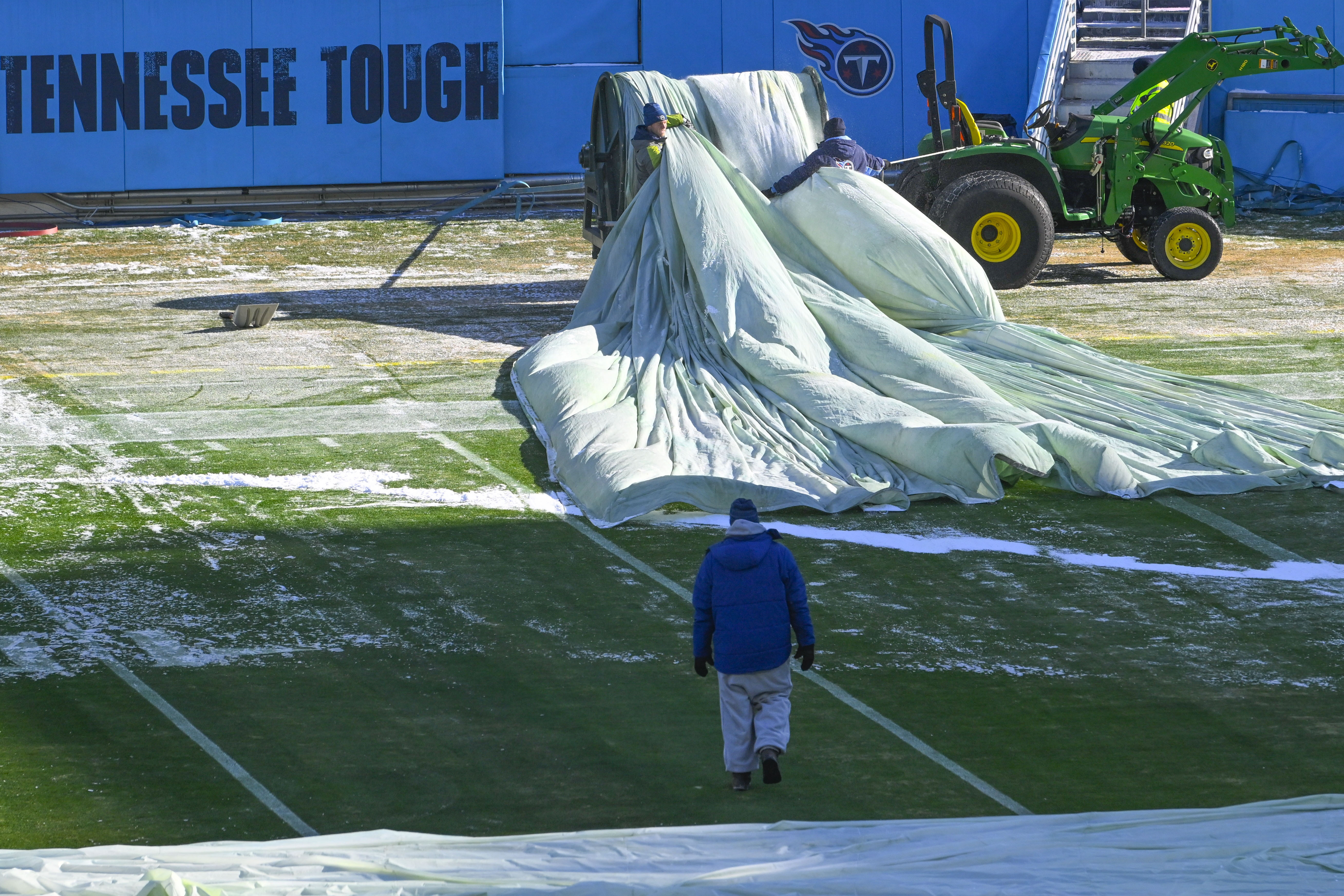 Houston Texans vs Tennessee Titans - December 24, 2022