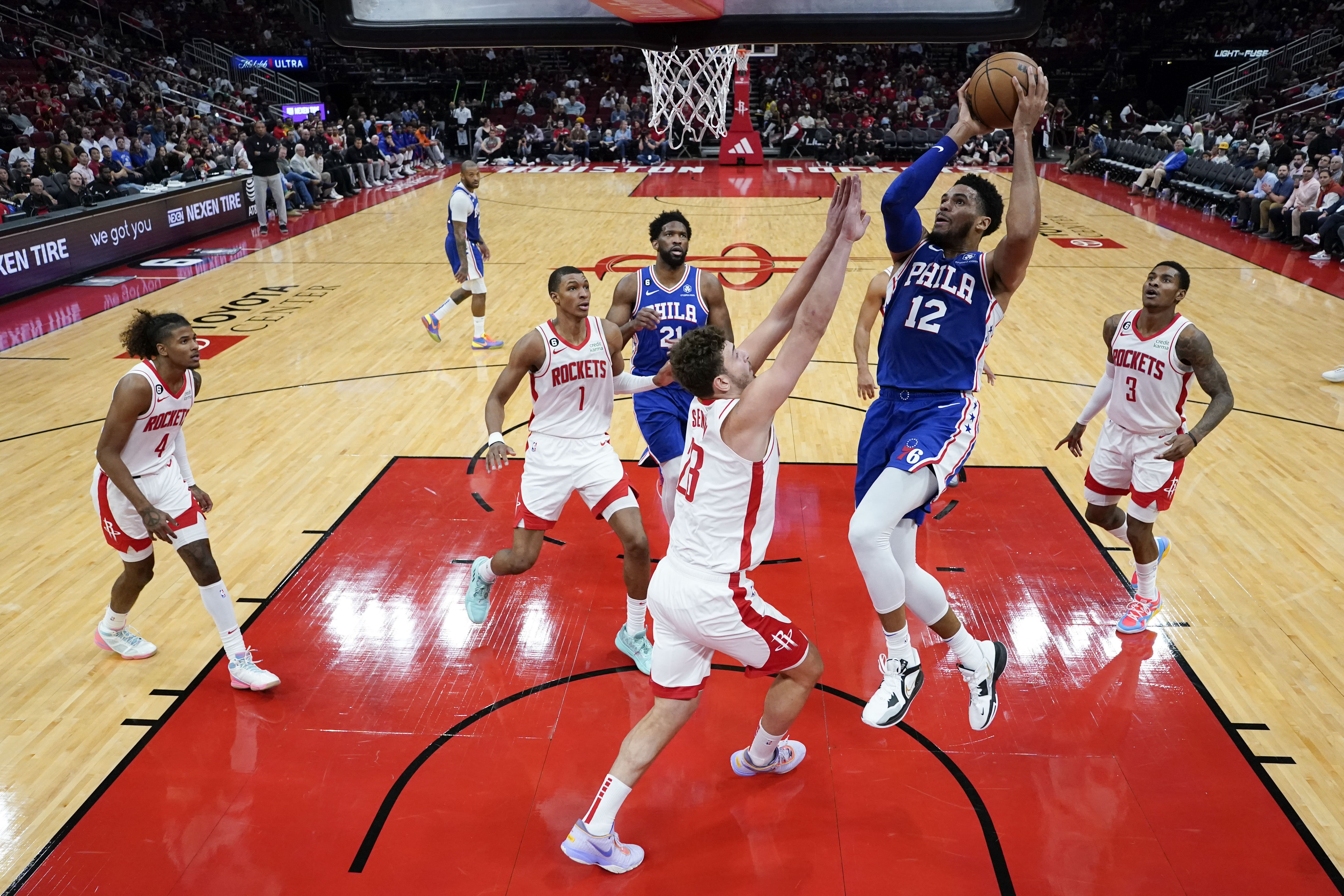 Rockets' Jalen Green, the No. 2 overall draft pick, ties NBA record for  most 3s in a game by a teenager 