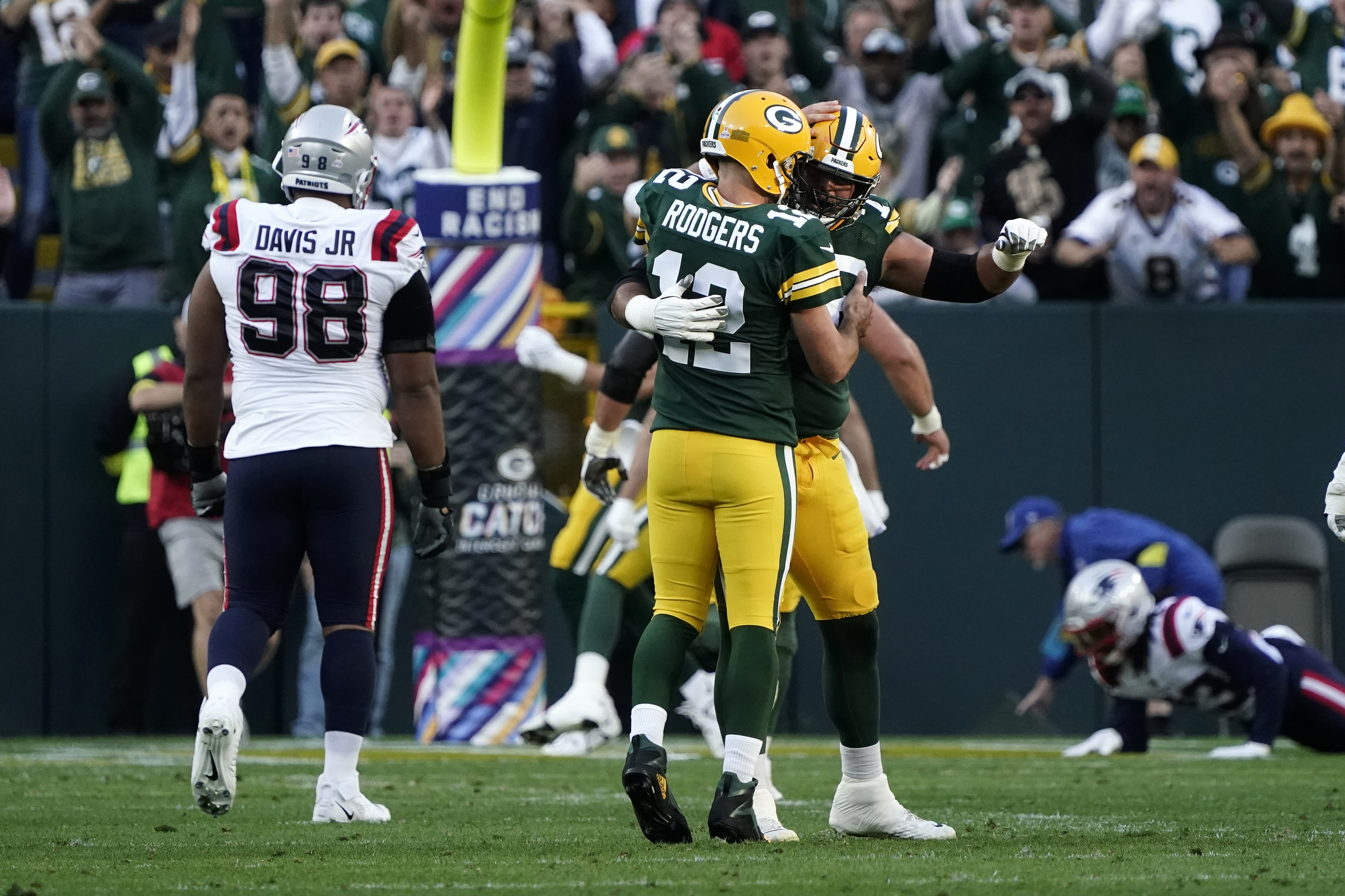 Rodgers, Crosby's OT FG lead Packers past Pats, Zappe 27-24
