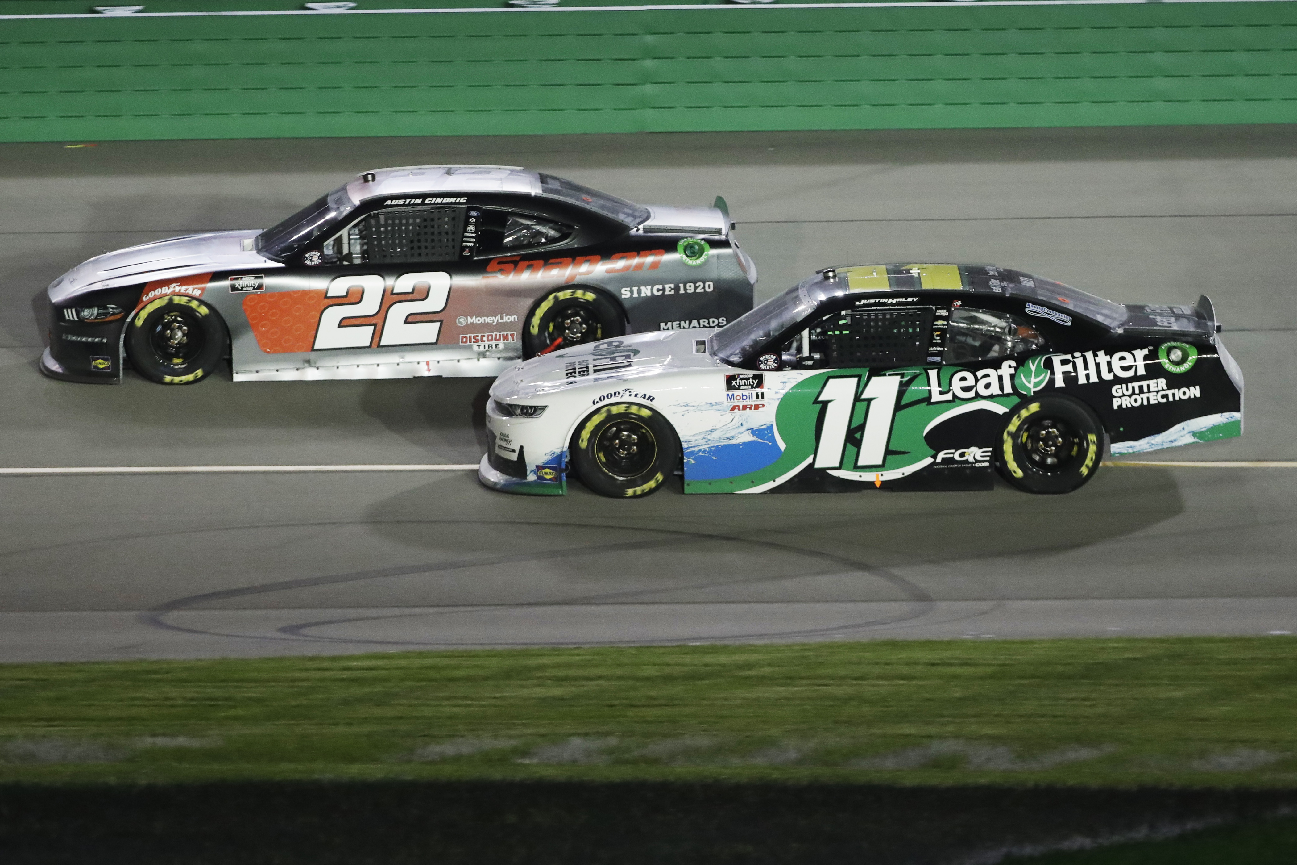 Austin Cindric completes Xfinity sweep at Kentucky Speedway