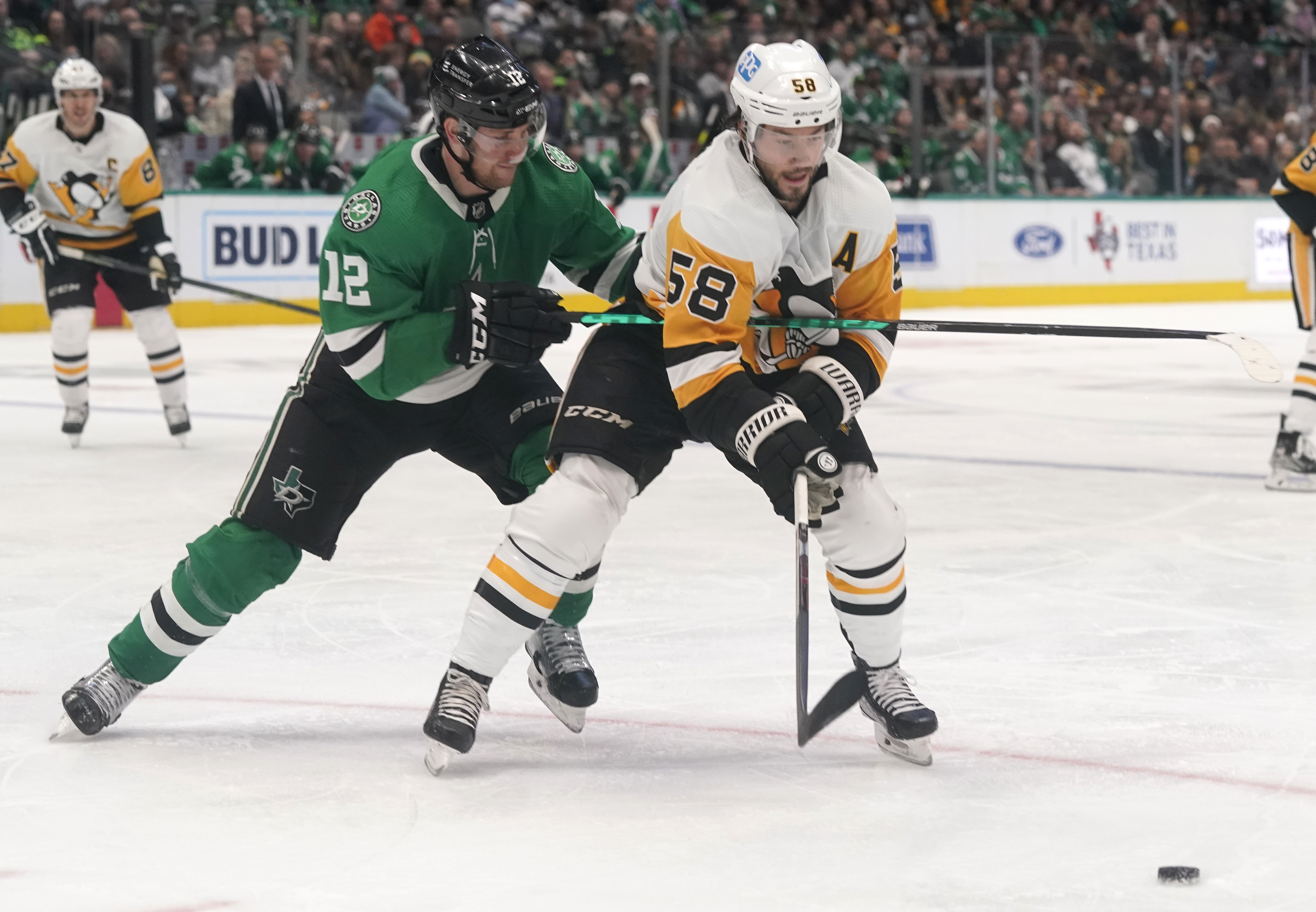 Window now open for Penguins, Marcus Pettersson to negotiate extension