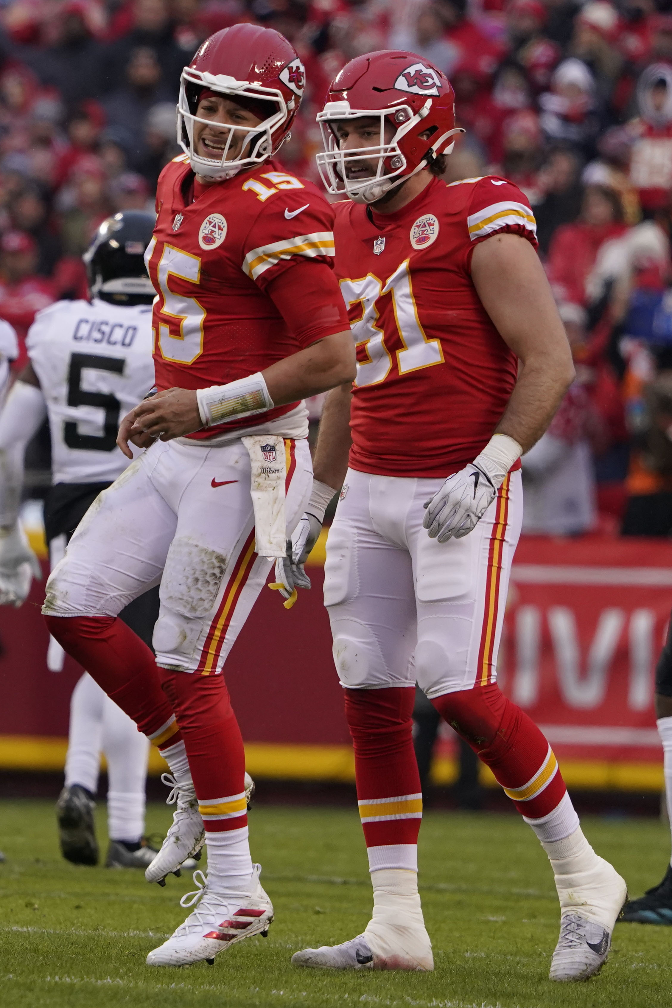 Chiefs' Mahomes hurts ankle, returns for 2nd half vs. Jags - The San Diego  Union-Tribune