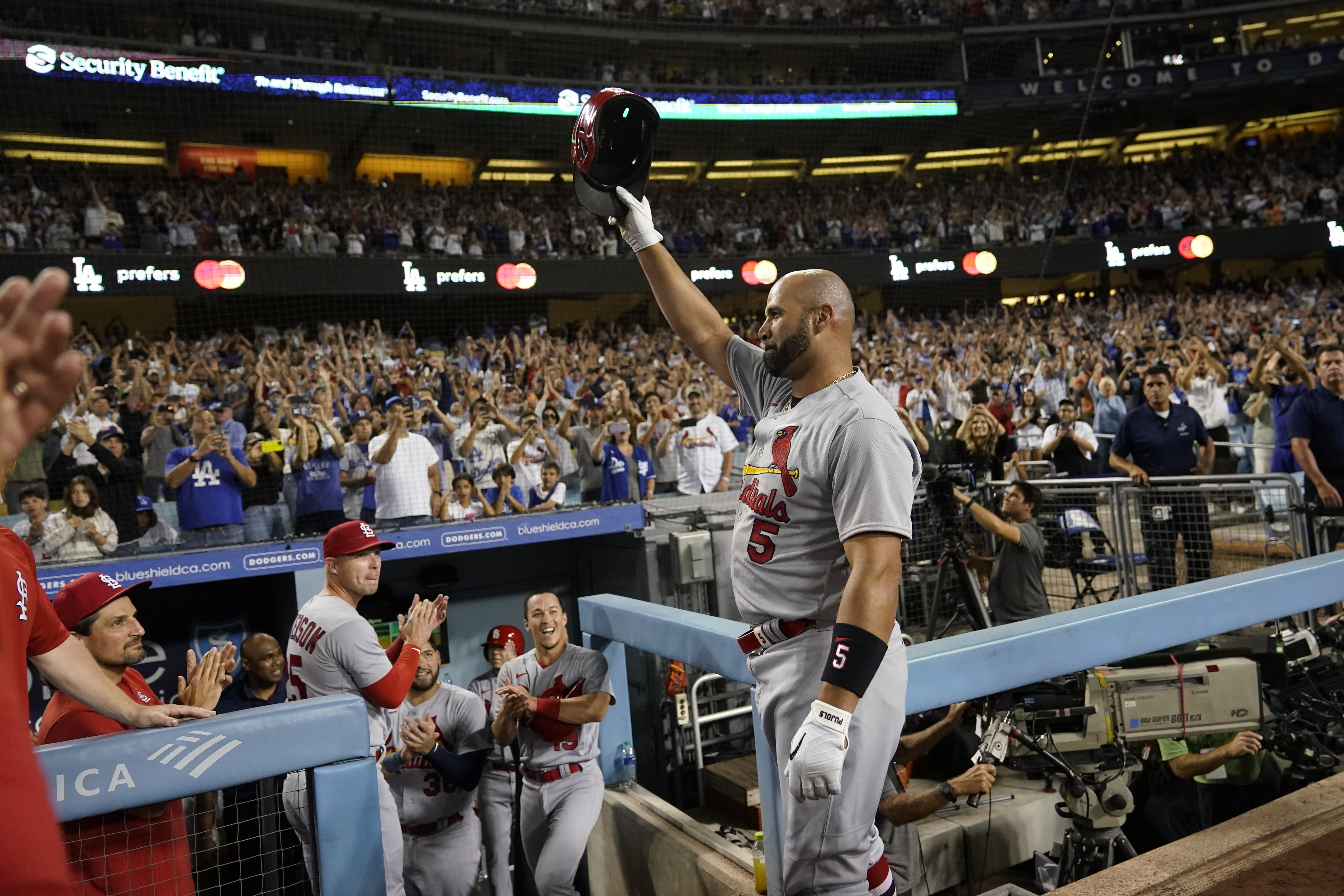 Cards' Pujols hits 700th home run, 4th player to reach mark - Red Deer  Advocate
