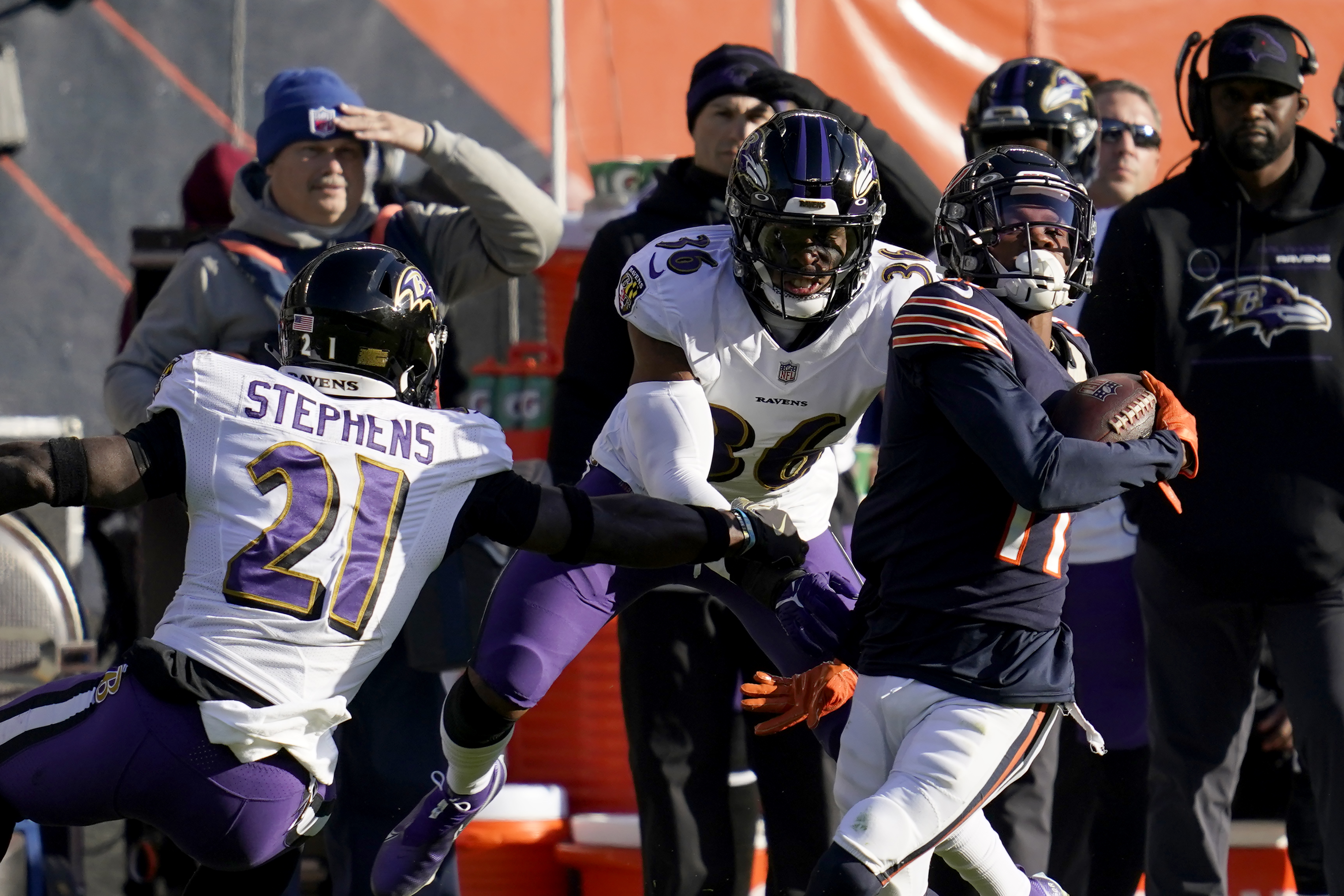 Freeman TD lifts Ravens over Bears with Jackson sidelined