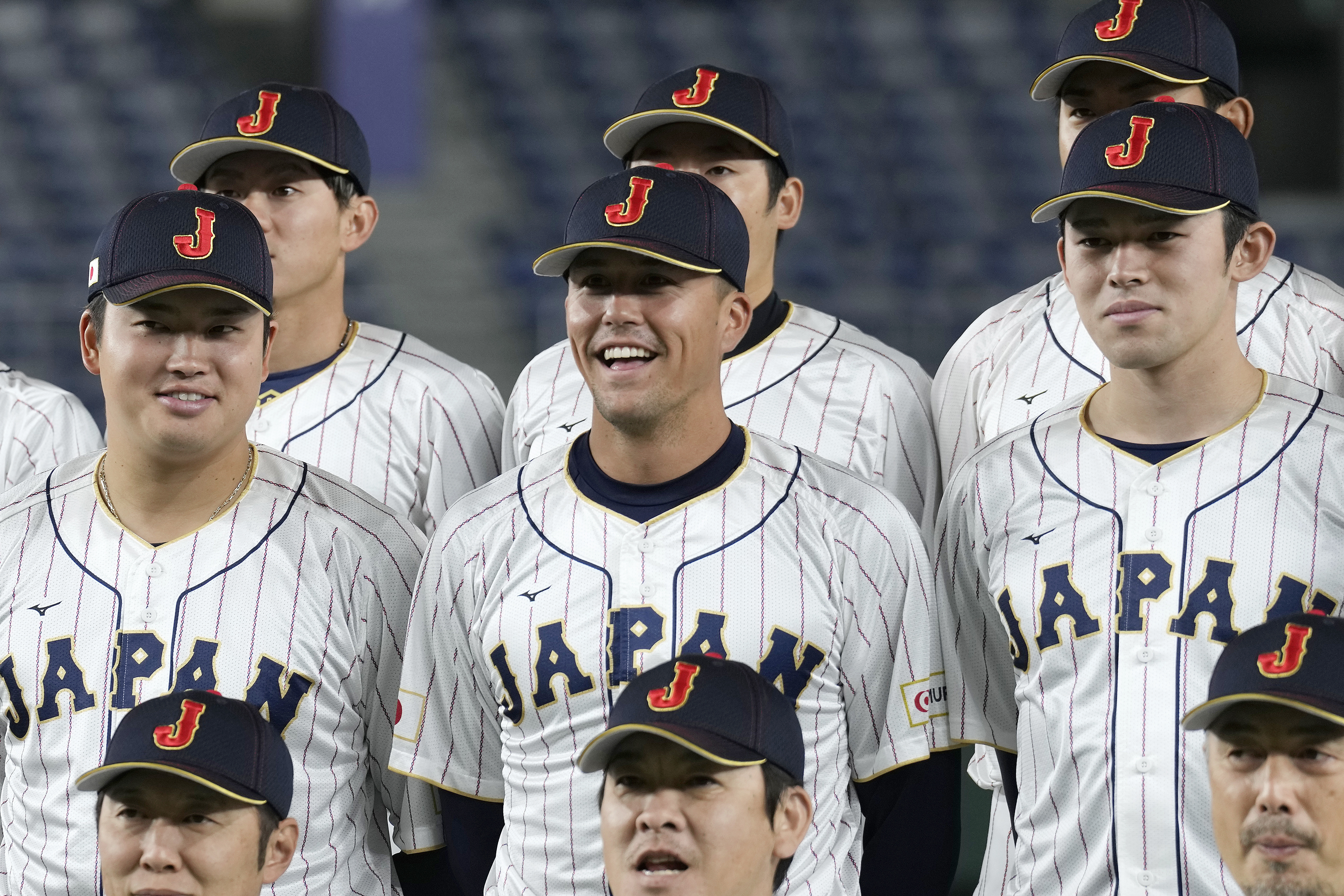 How Cardinals' Lars Nootbaar became an instant fan favorite for Japan at  World Baseball Classic