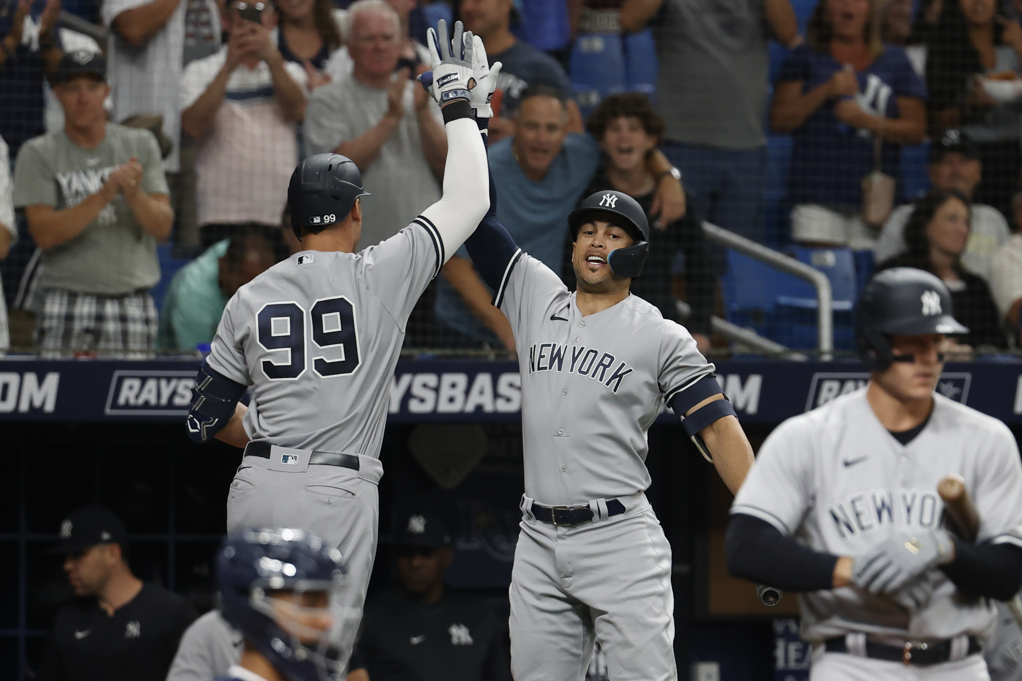 Yankees edge first-place Rays for second straight night, 4-3