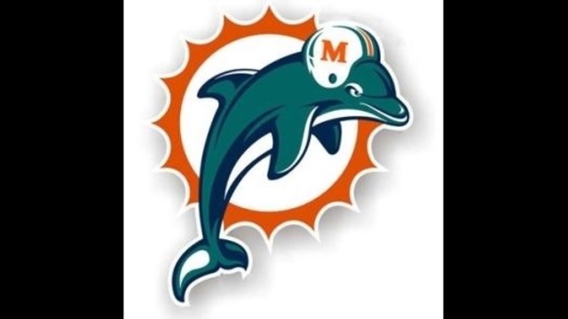 Burrow returns, but Dolphins rally to win