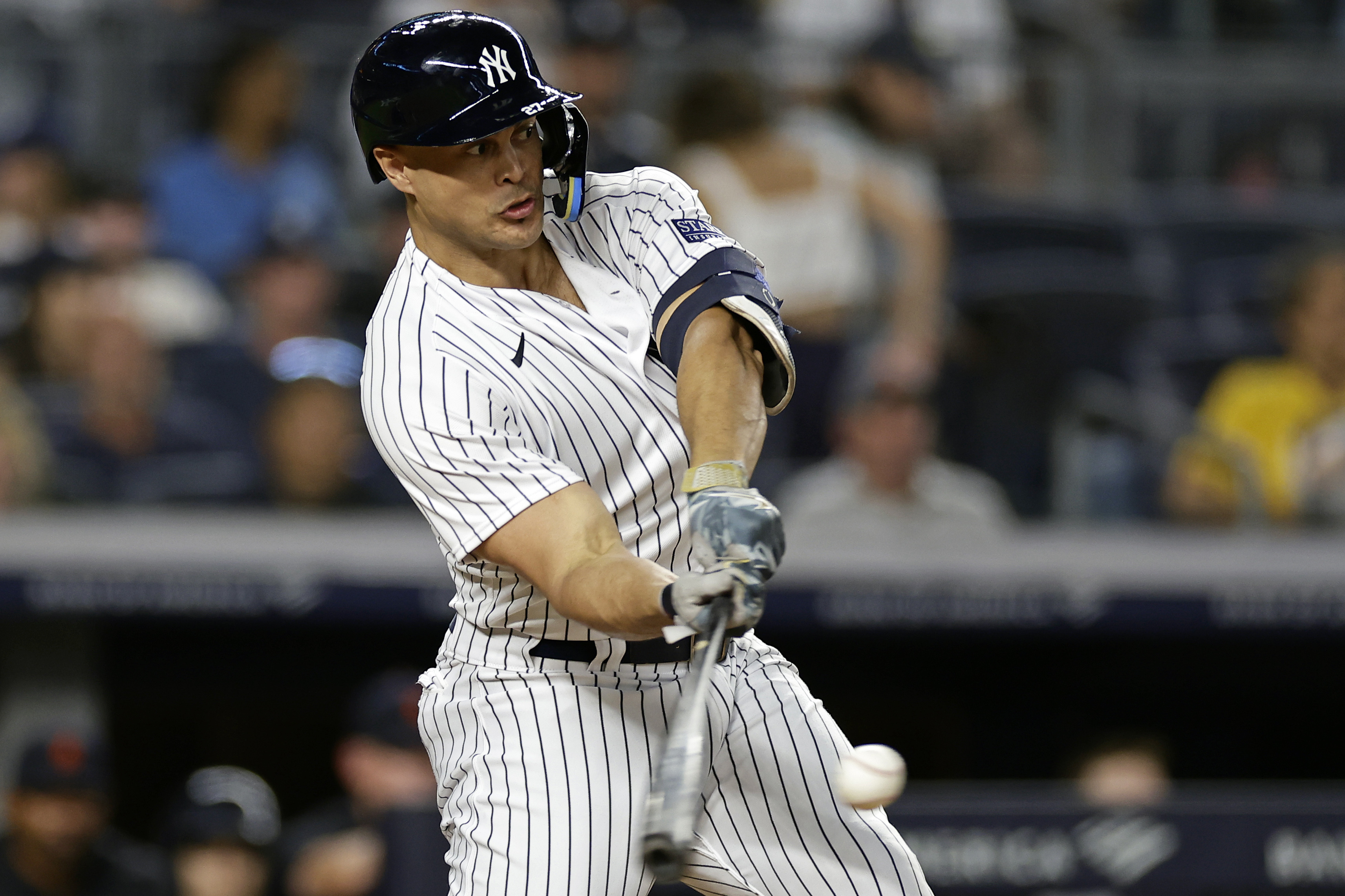 Yankees 1B Rizzo on IL due to post-concussion syndrome from