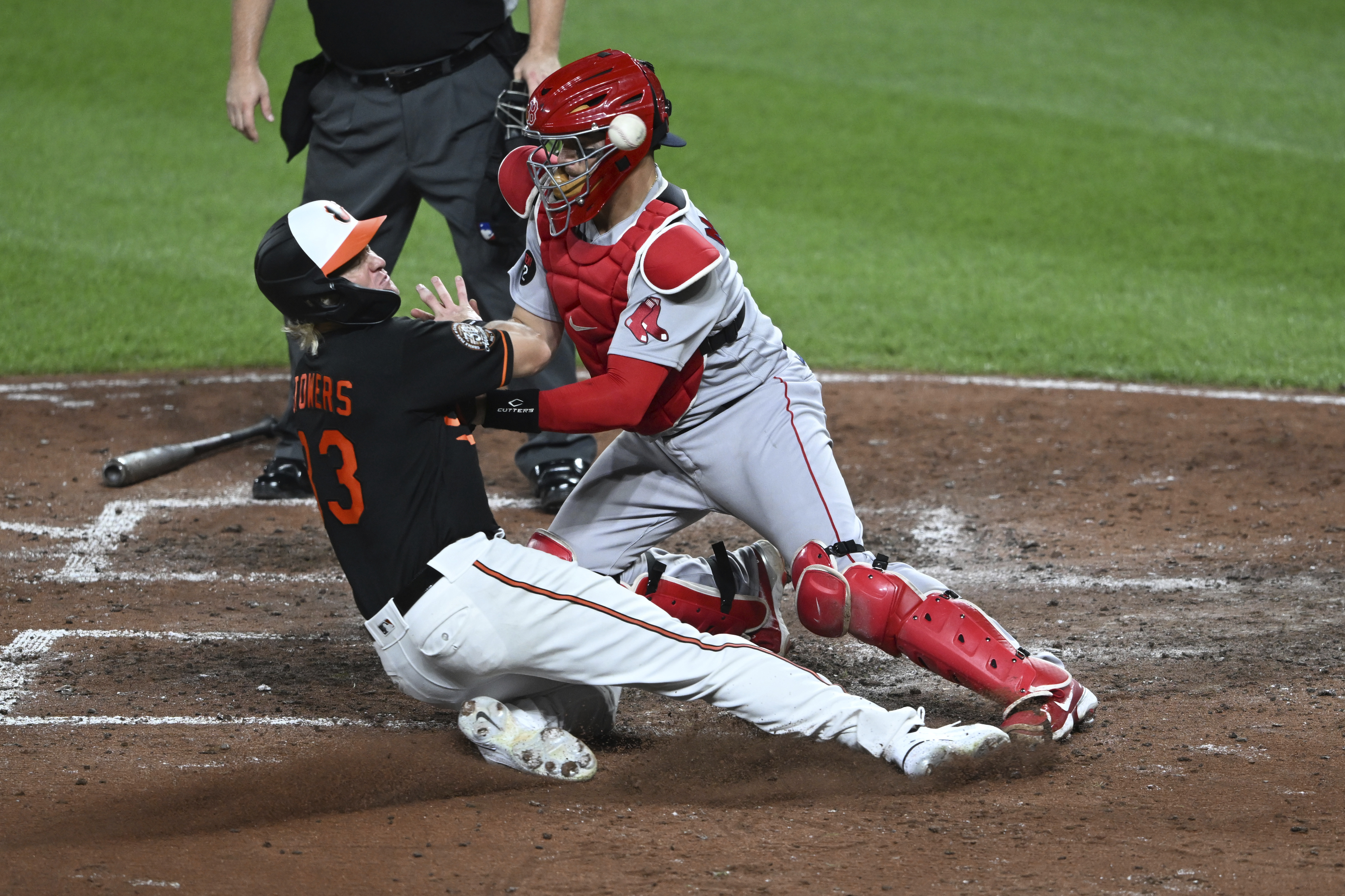 Franklin V Homers Three Times in 11-5 Win Over Shuckers