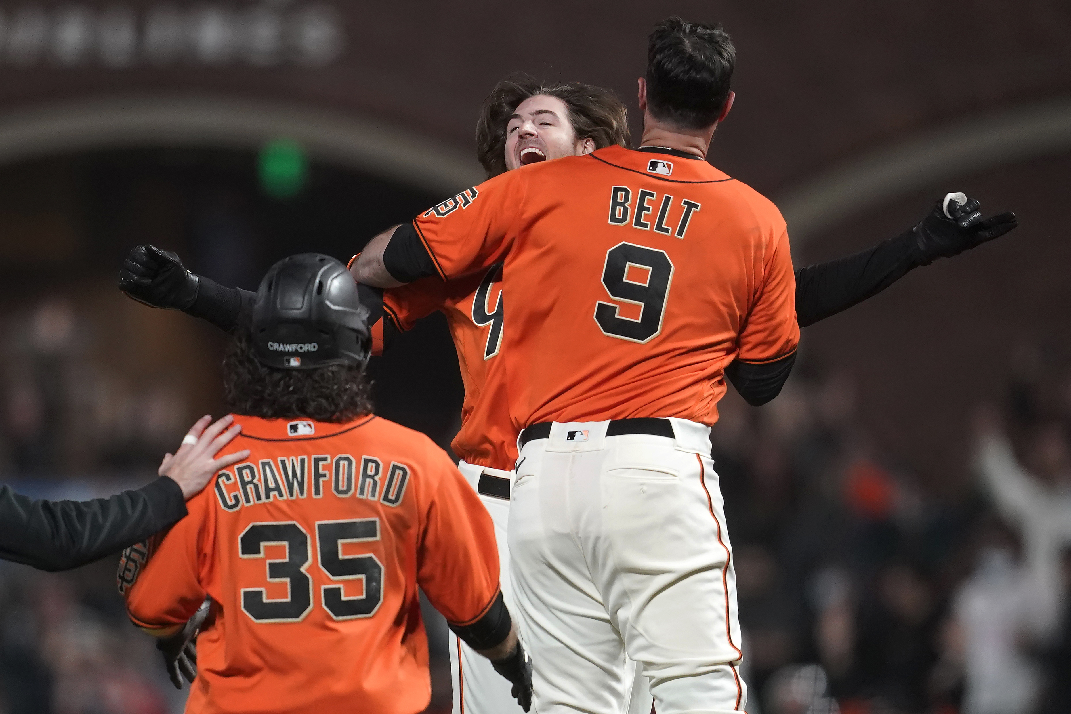 Giants' Kevin Gausman allows first vs St. Louis hit in 7th