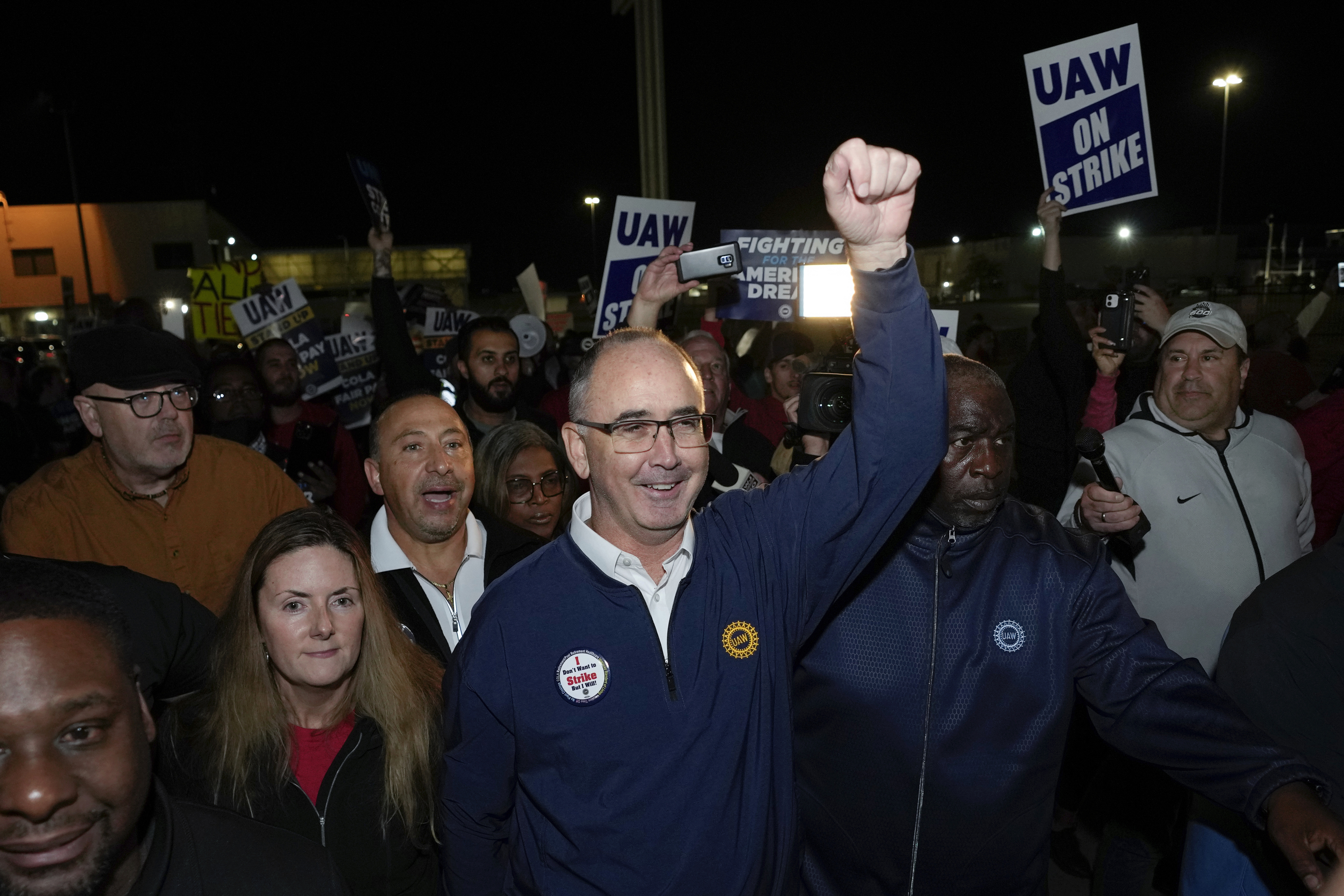 Between the UAW strike and the Lions, everything is coming up Michigan.