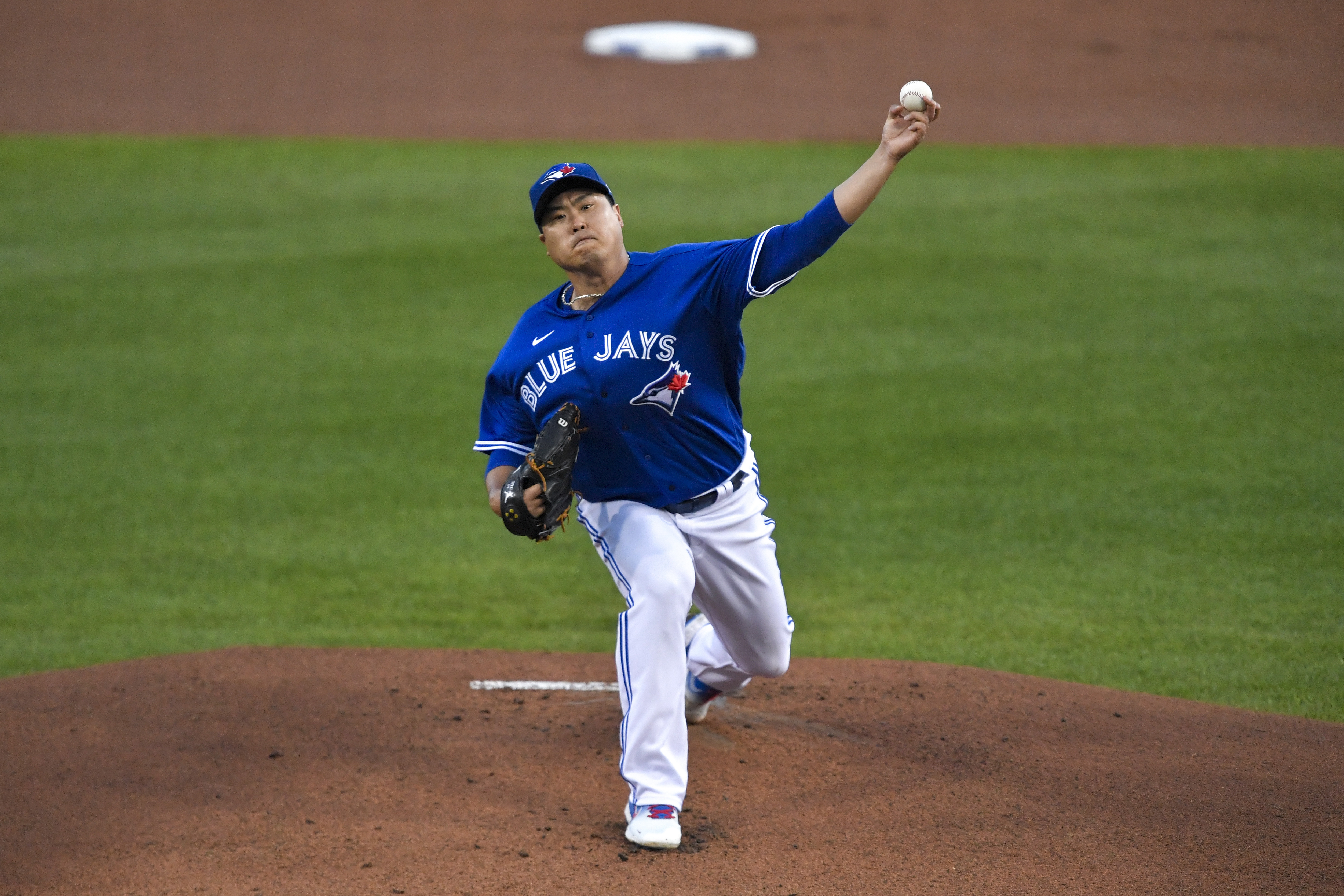 Hyun Jin Ryu Men's Toronto Blue Jays Jersey - Black/White Replica