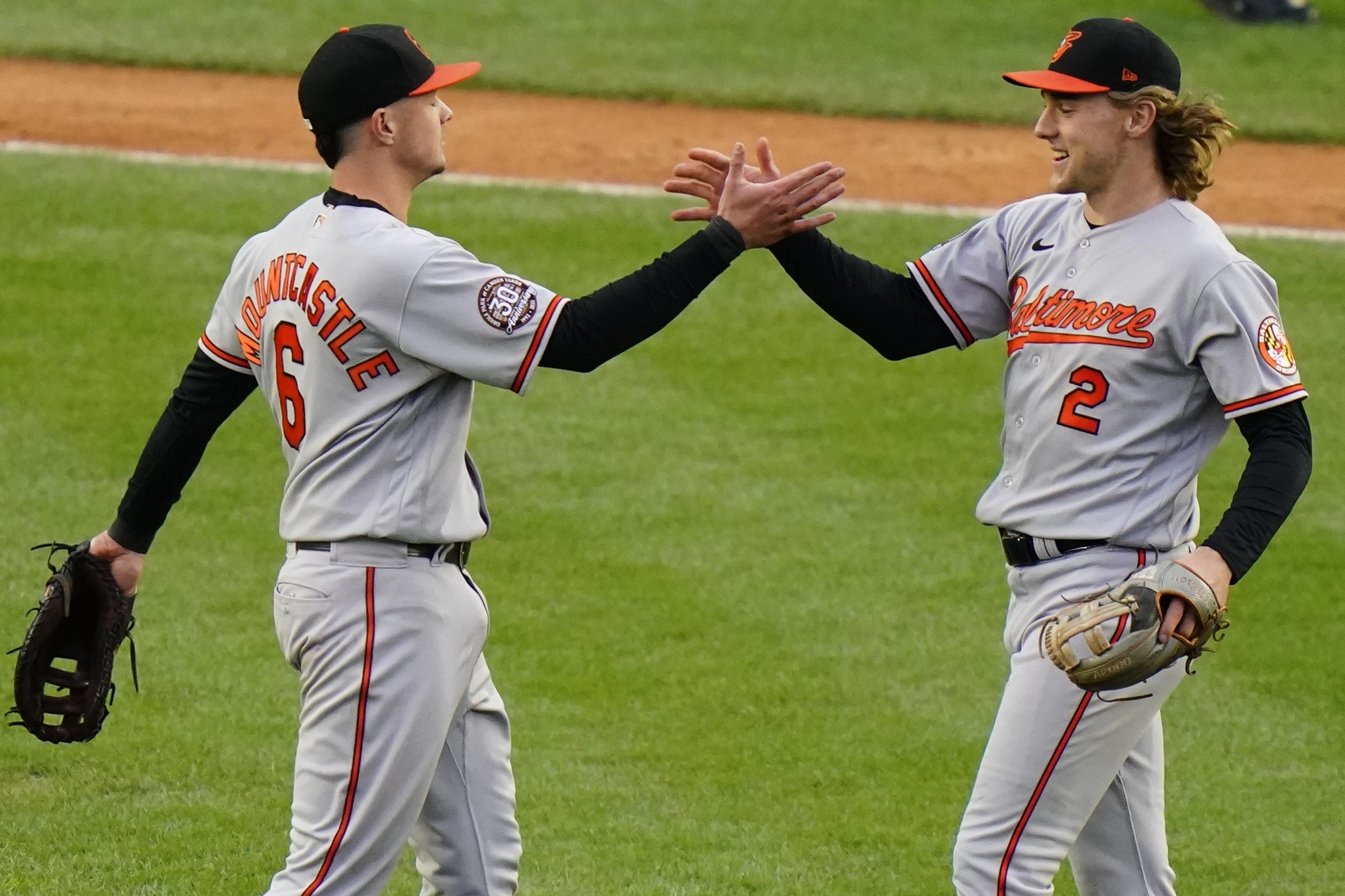 Orioles' Ryan Mountcastle exits game against Cardinals with left shoulder  discomfort, will receive imaging Thursday