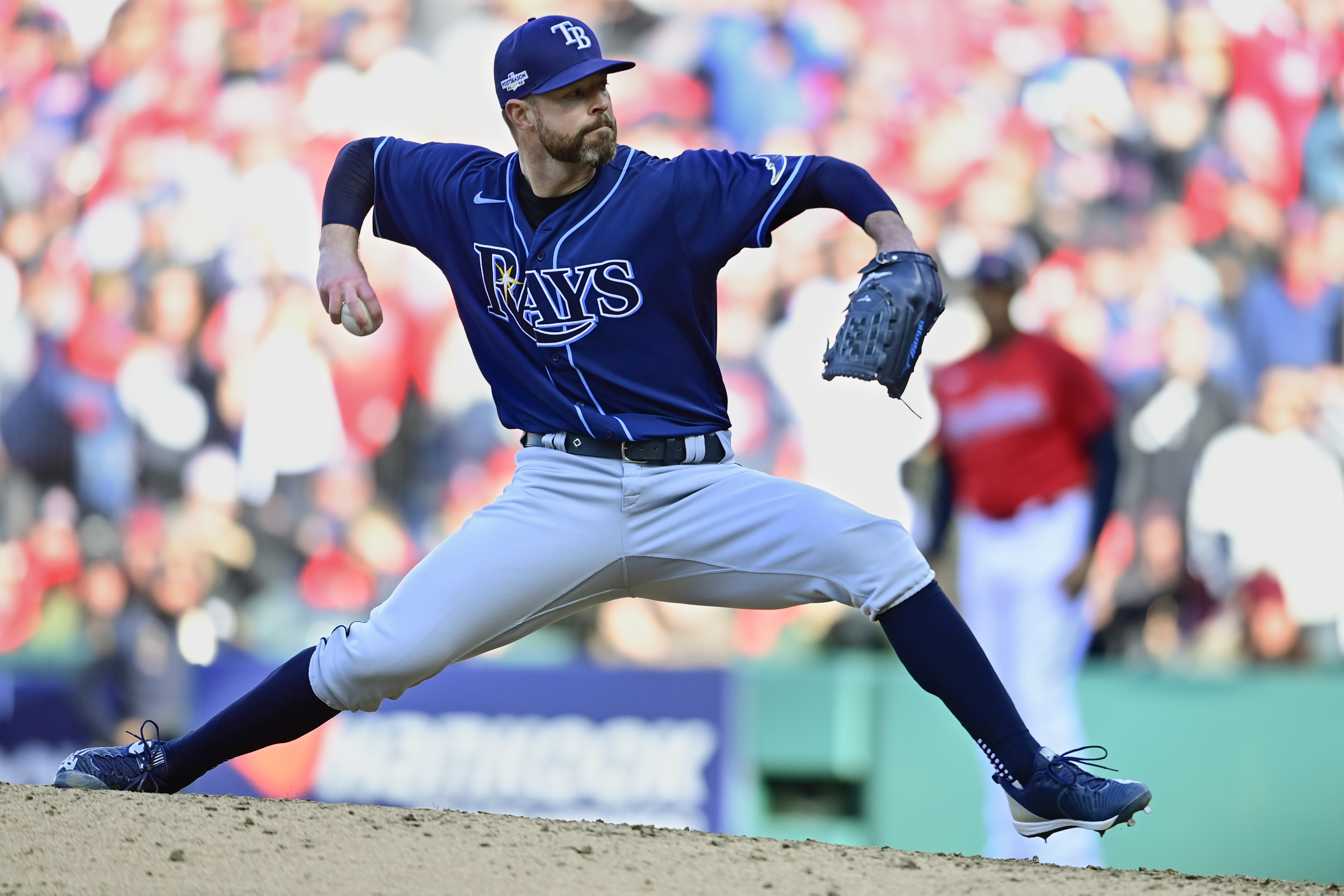 Corey Kluber signing with Rays after injury-plagued Yankees season