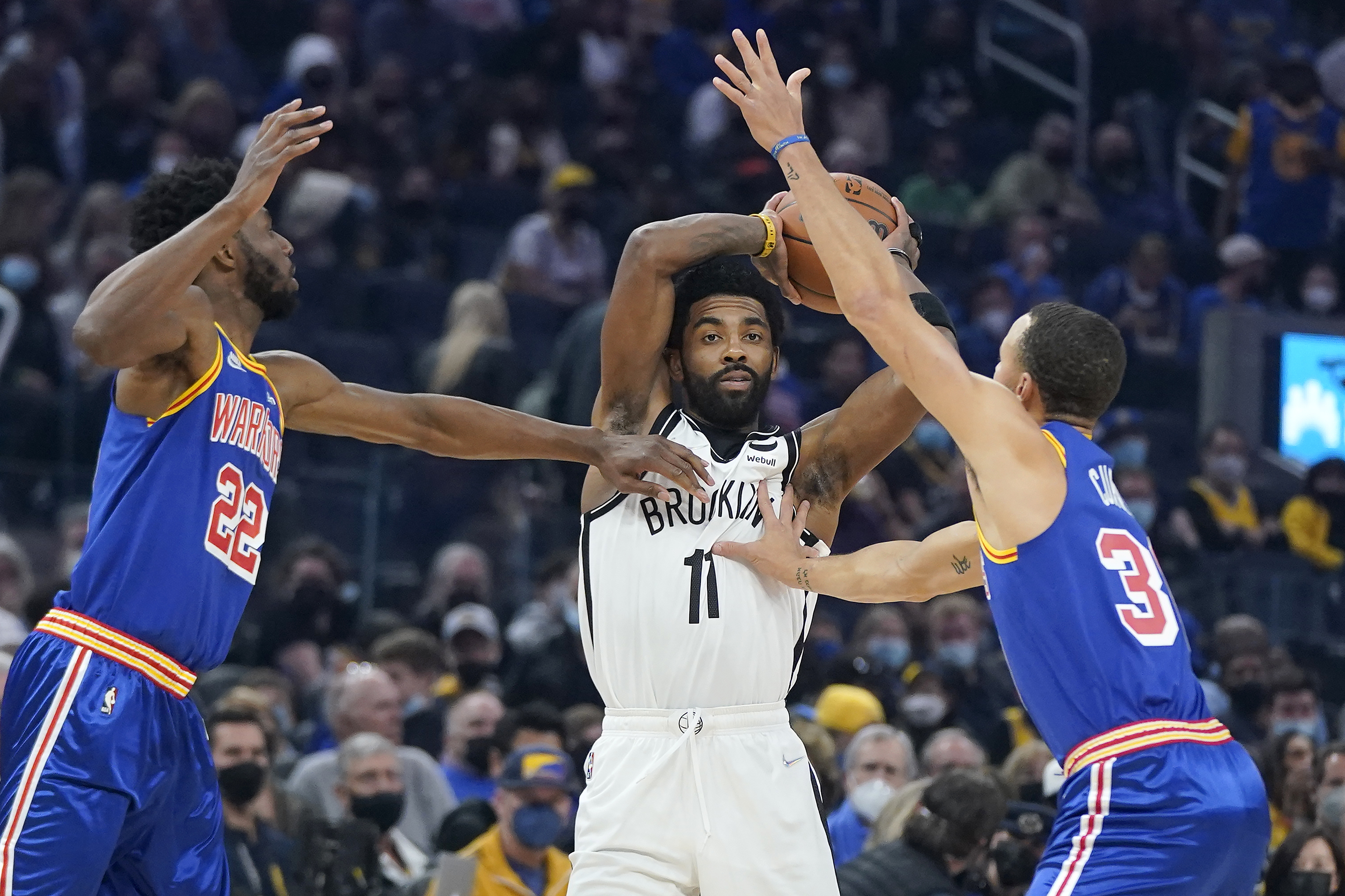 Brooklyn Nets Bench Kyrie Irving Over Vaccination Status