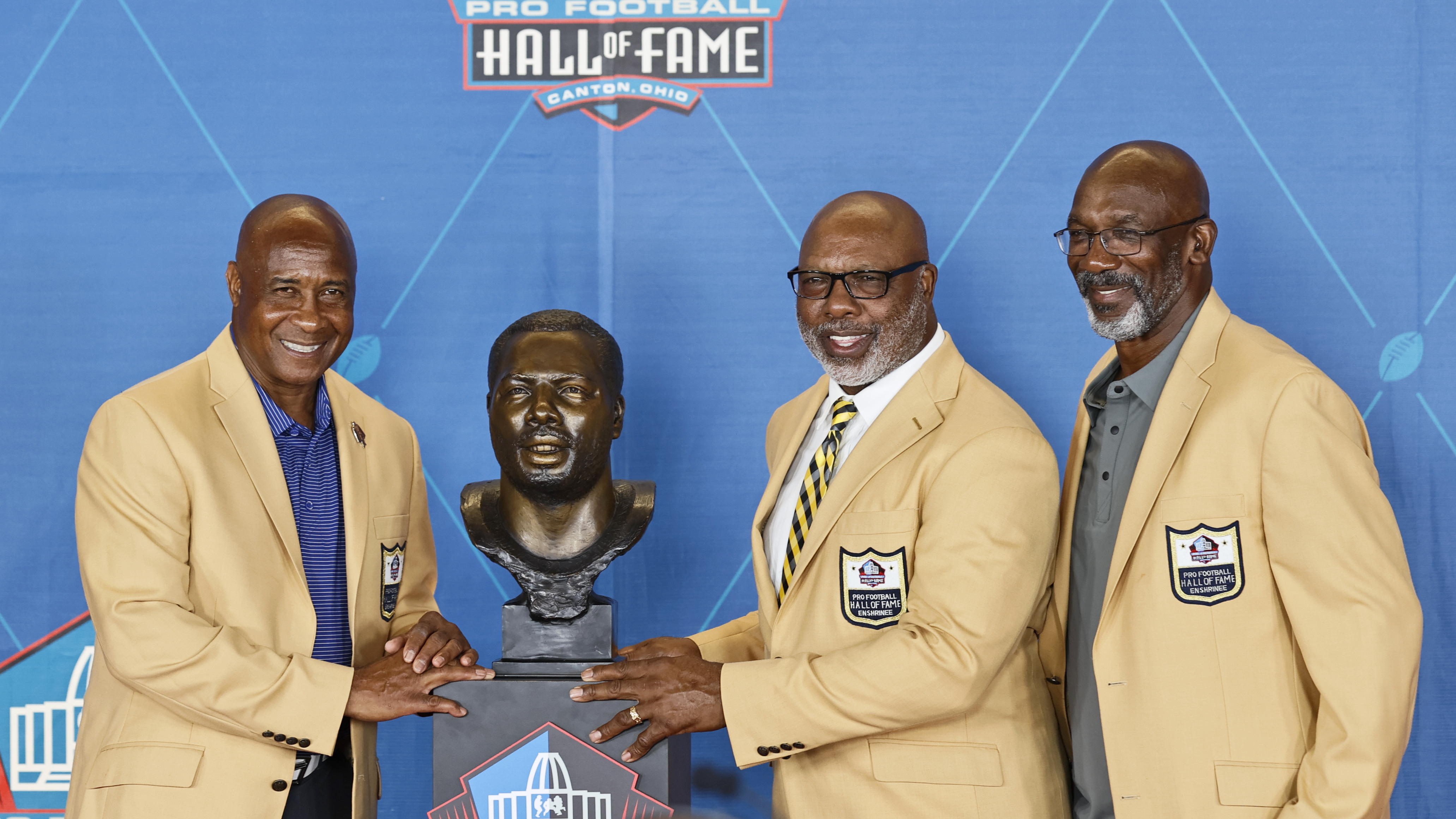 Hall of Famers to NFL: Pay us or we will boycott ceremony