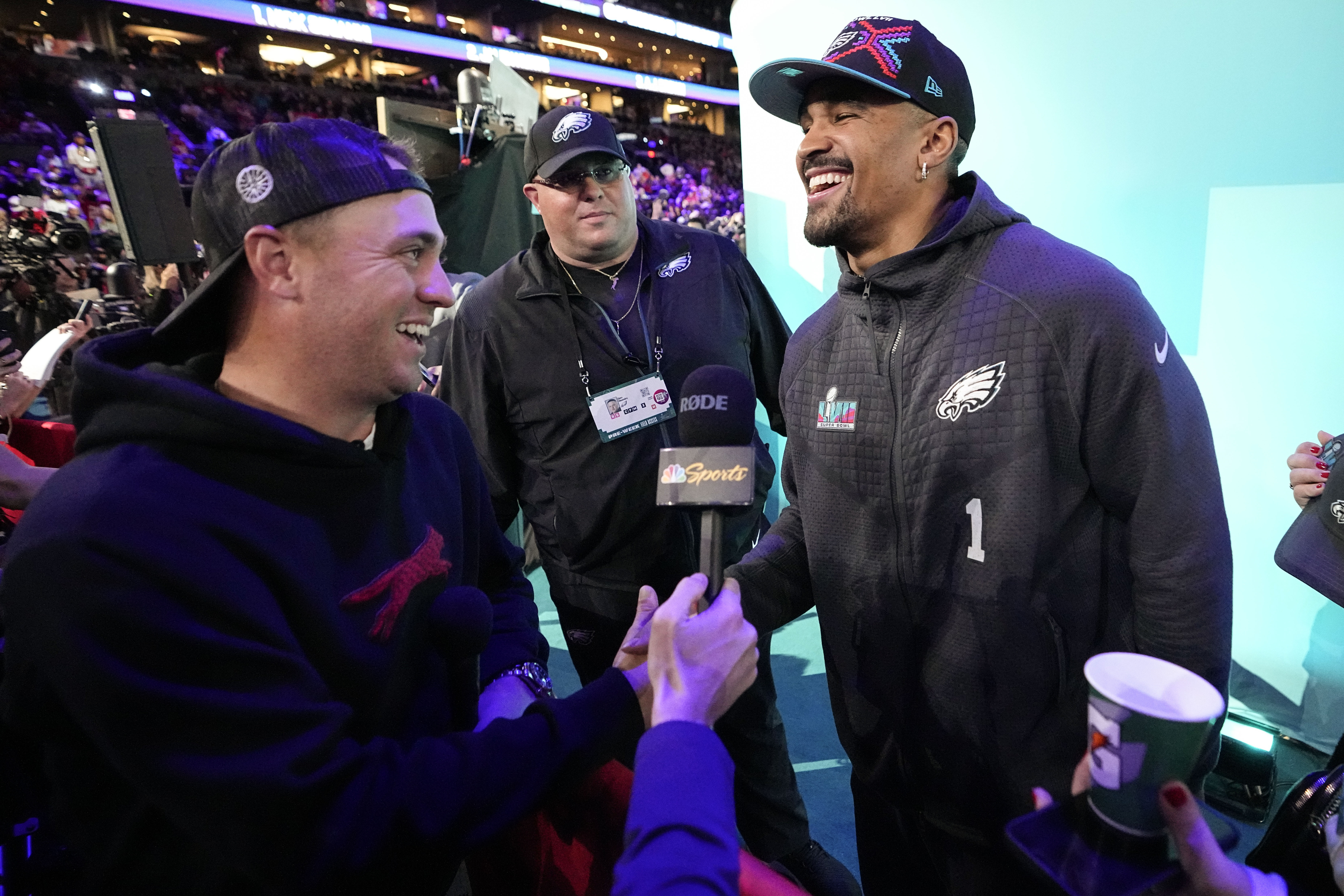 Jalen Hurts wants first Super Bowl matchup of Black QBs to 'inspire, Patrick Mahomes promises to 'play through' ankle injury, NFL News