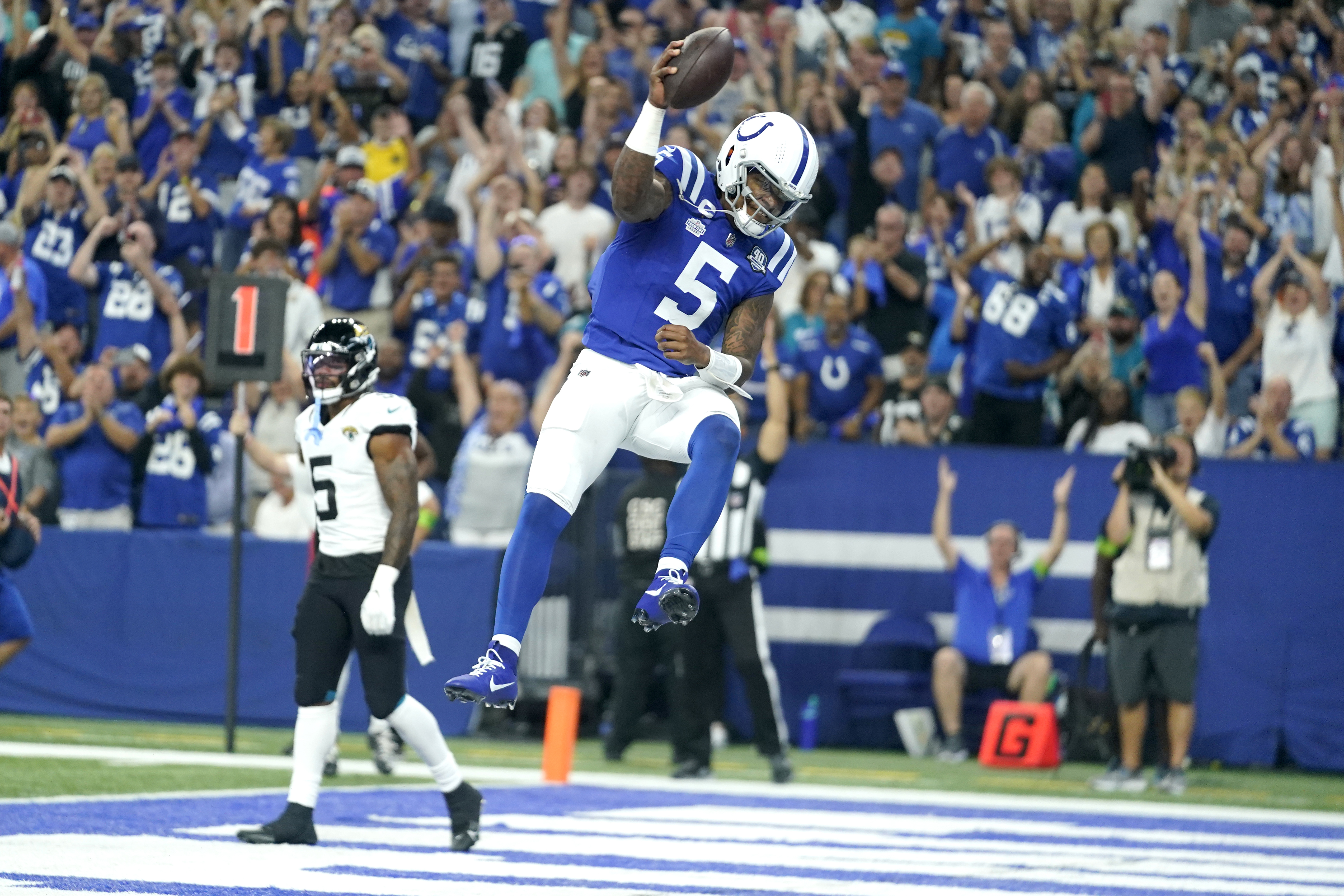 Indianapolis Colts QB Anthony Richardson among rookies to score a touchdown  in first NFL game on Sunday