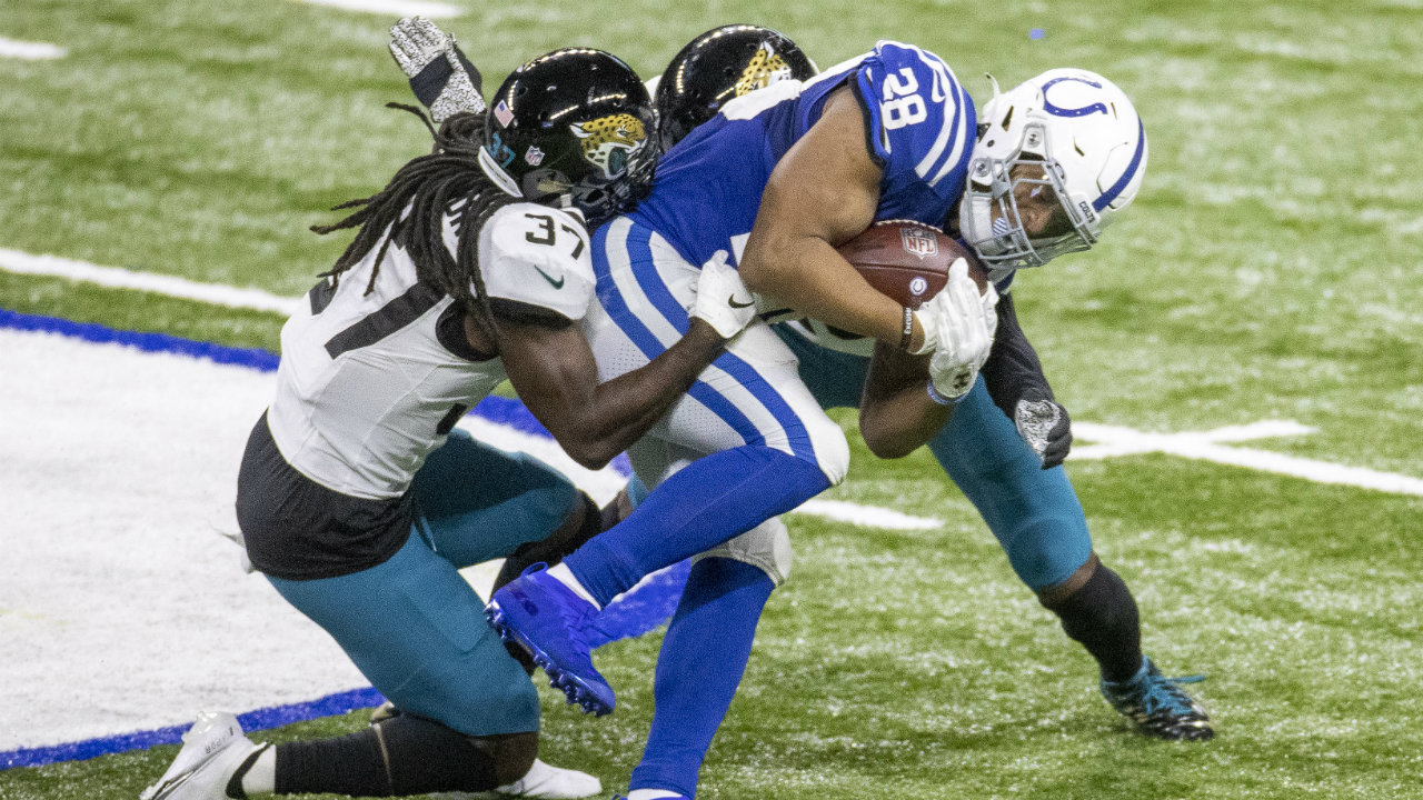 Jaguars receivers led by Laviska Shenault makes big plays vs. Colts