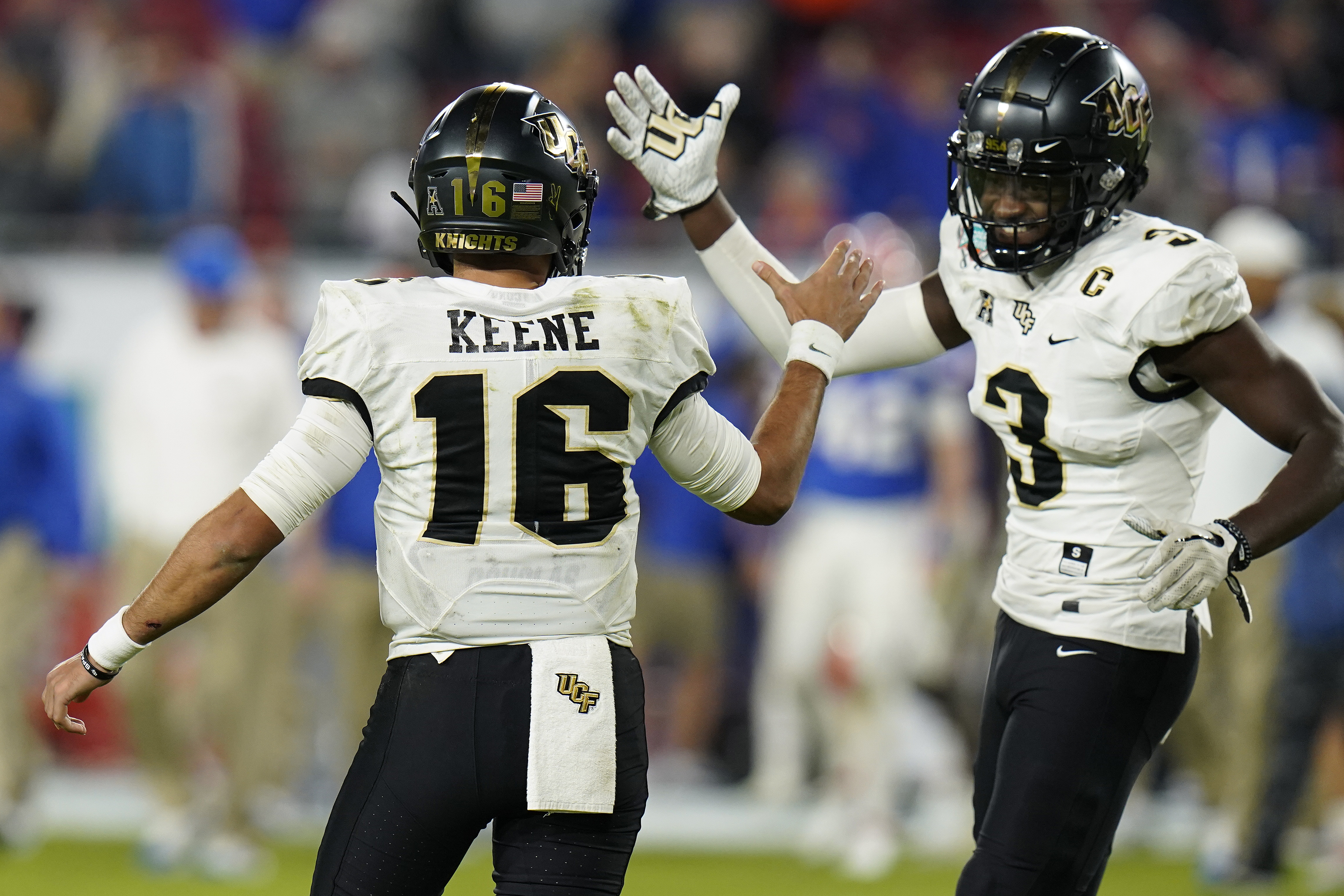 UCF lineman Cole Schneider suits up for the Knights a final time