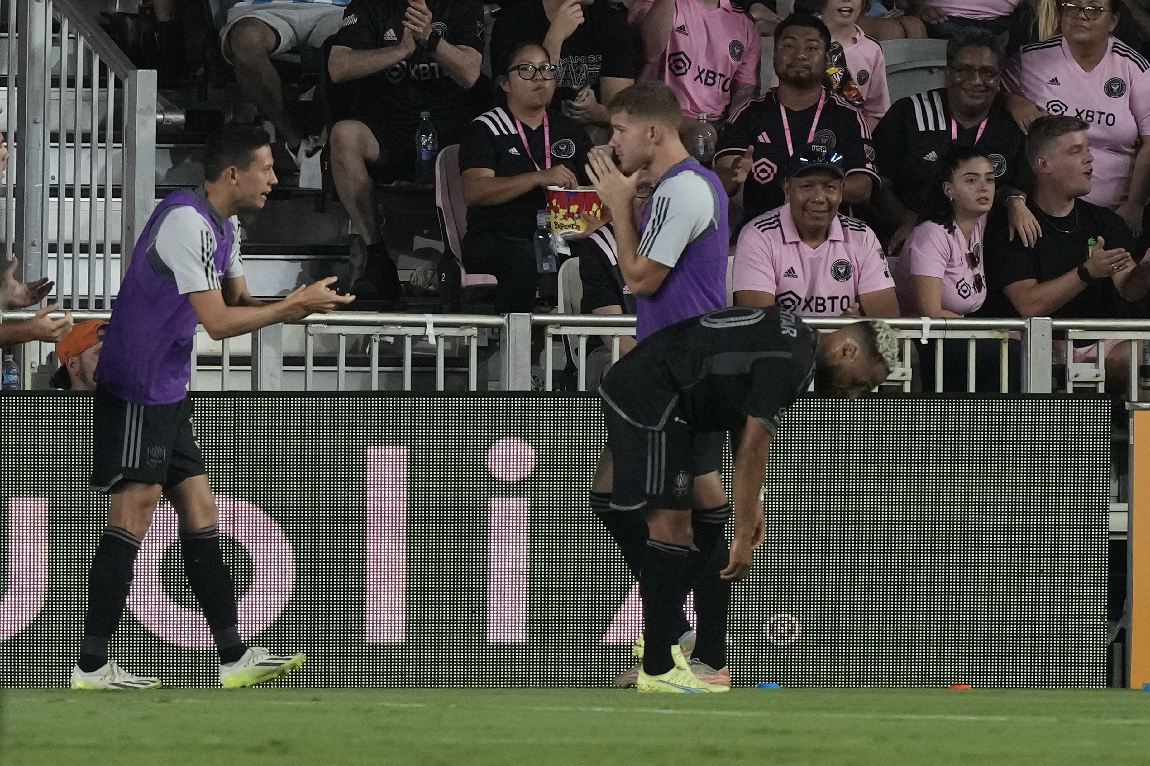 Messi has 2 assists in front of star-studded crowd in Los Angeles as Inter  Miami beats LAFC 3-1