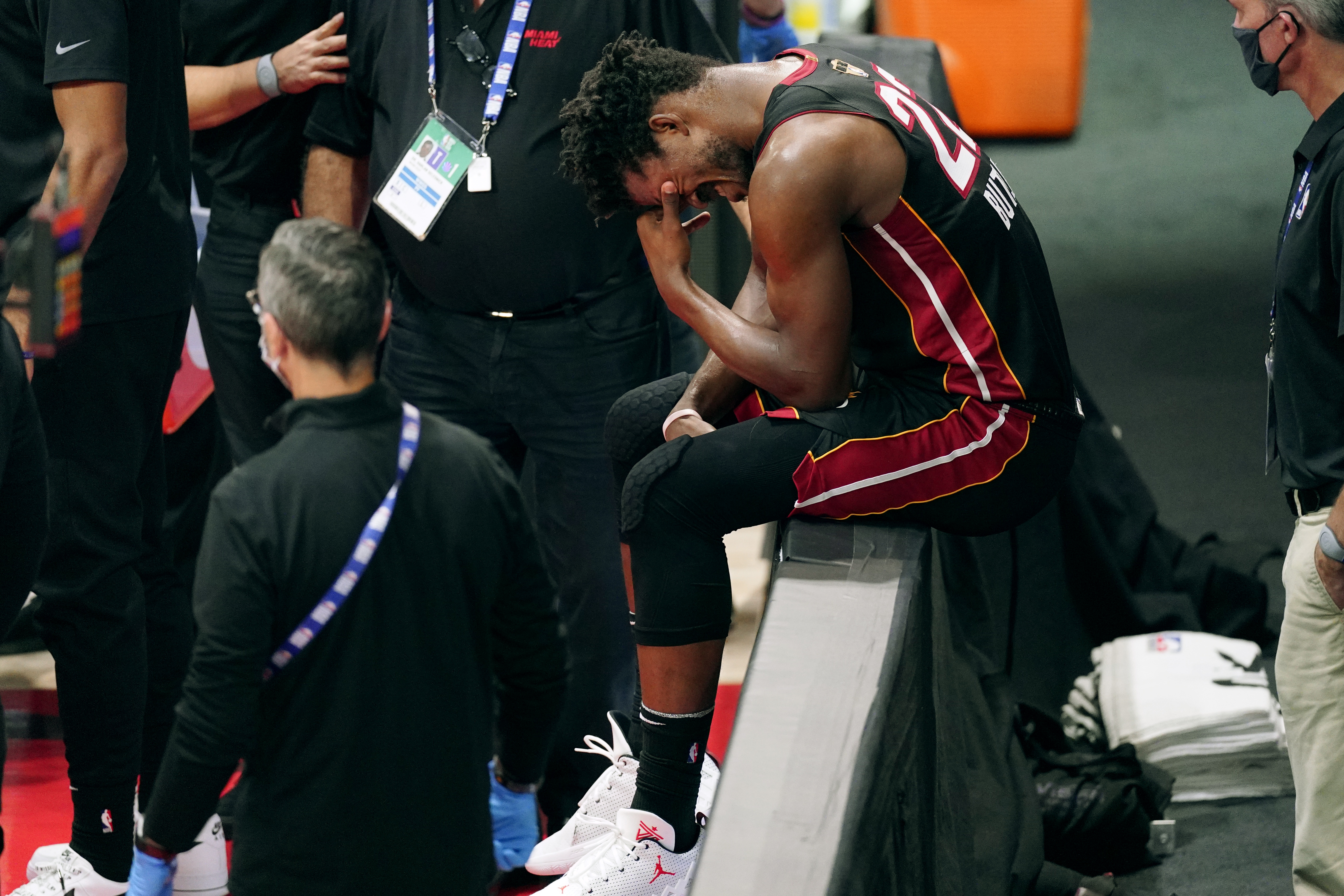 Adebayo Dragic Leave With Injuries As Heat Routed In Game 1