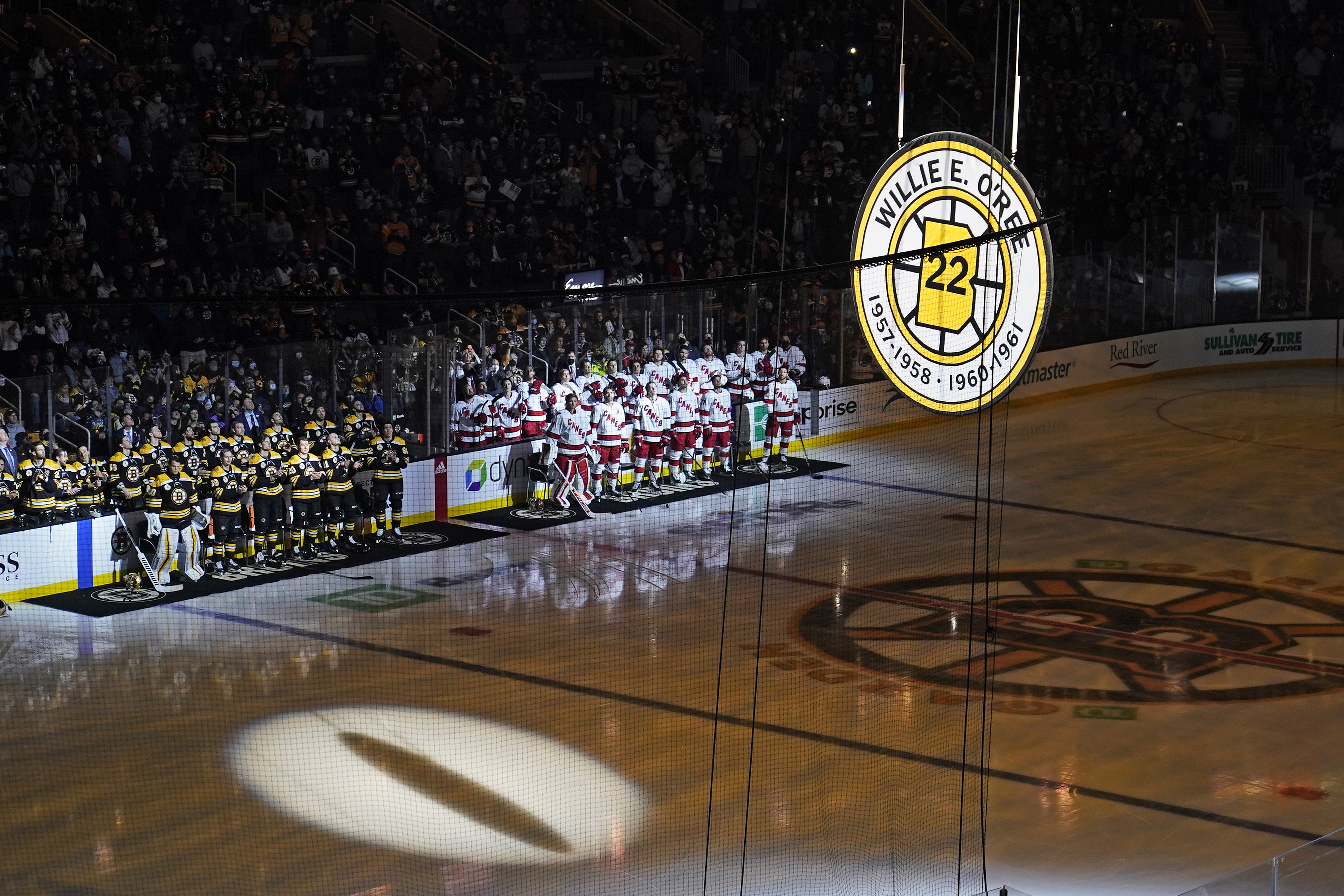 Bruins retiring jersey of Willie O'Ree, who broke NHL colour