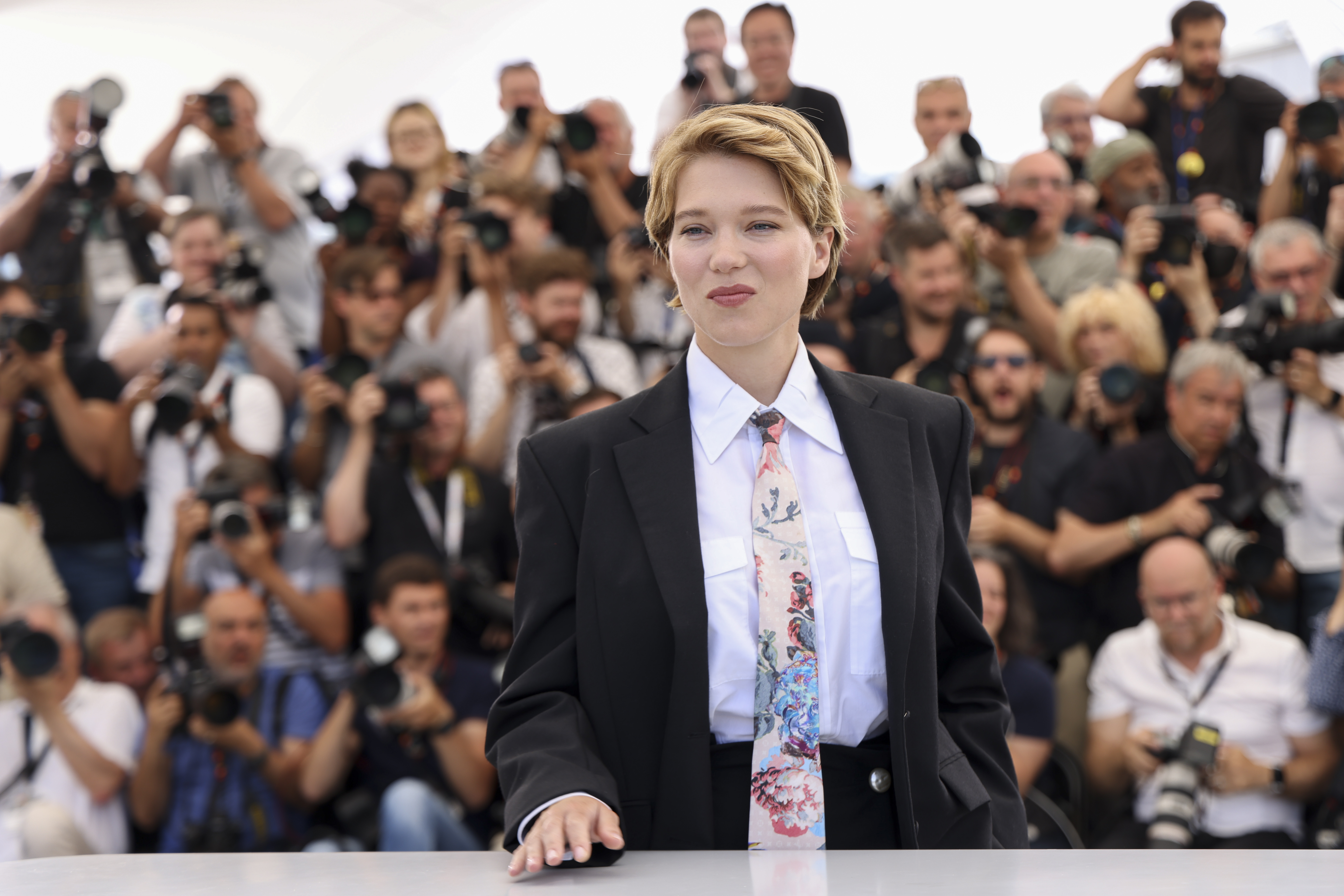Lea Seydoux Set For Audrey Diwan's 'Emmanuelle' – Cannes – Deadline