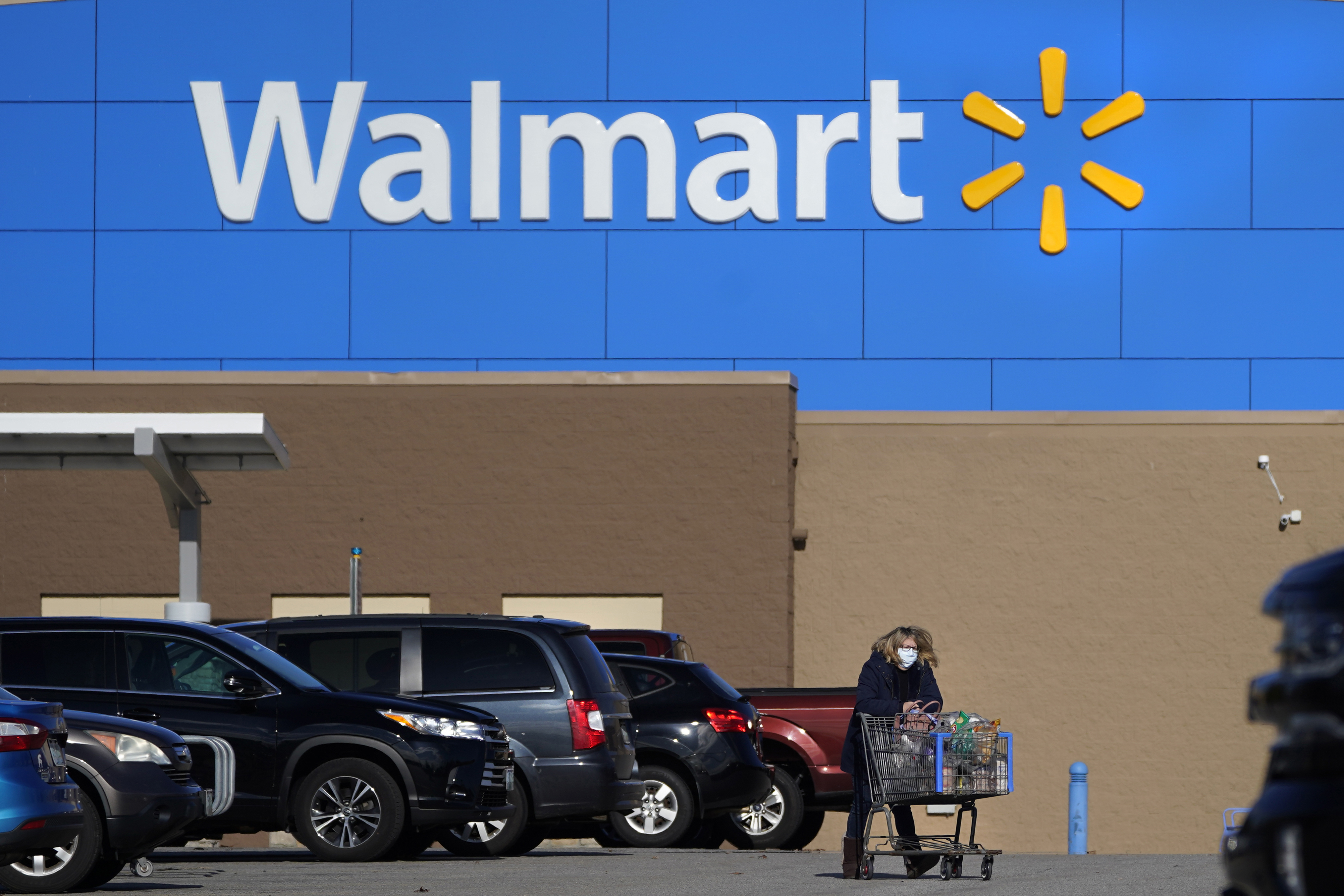 Walmart to temporarily close northwest Miami-Dade store to sanitize building