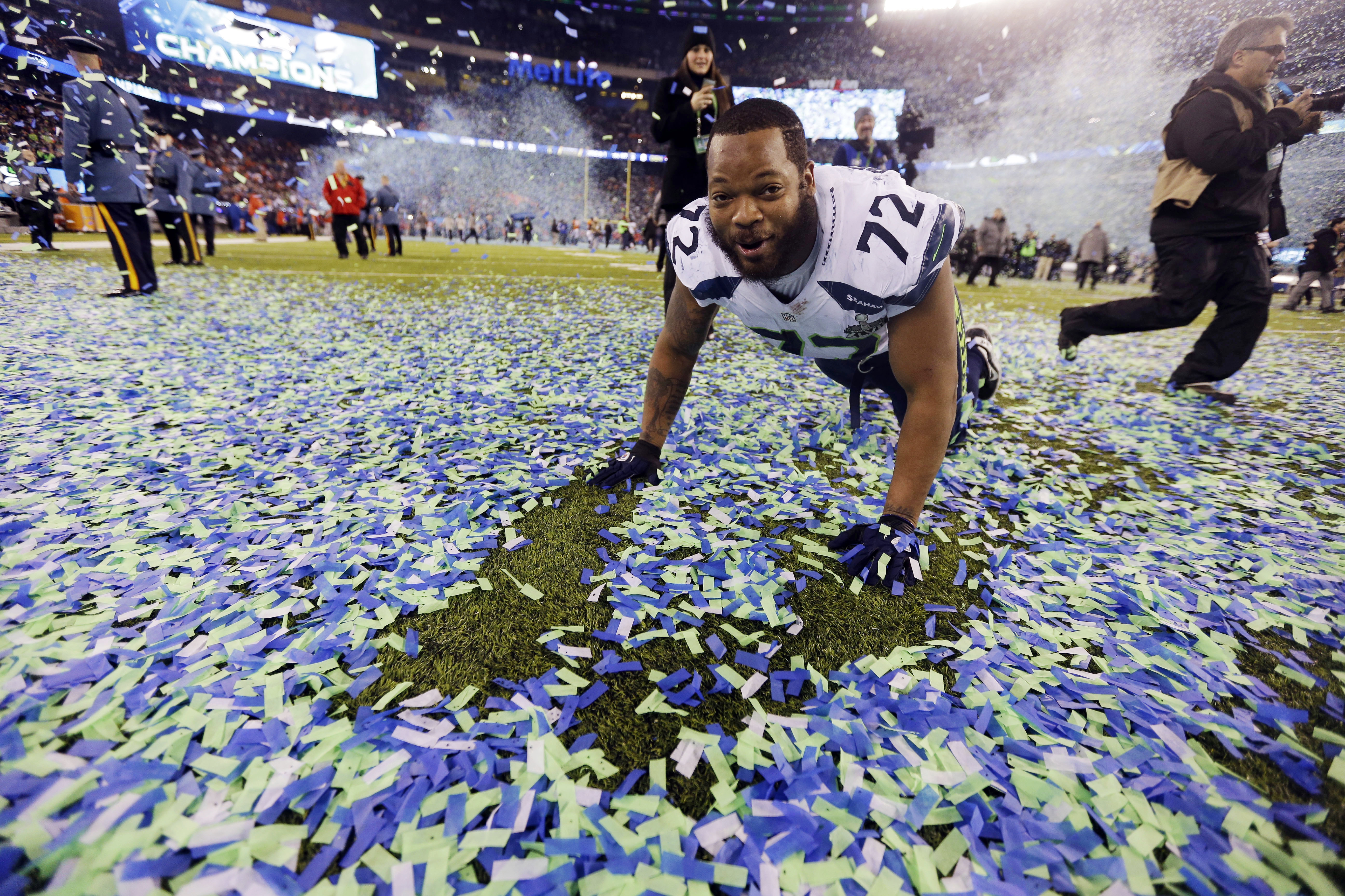 Michael Bennett of Seattle Seahawks withdraws from NFL trip to