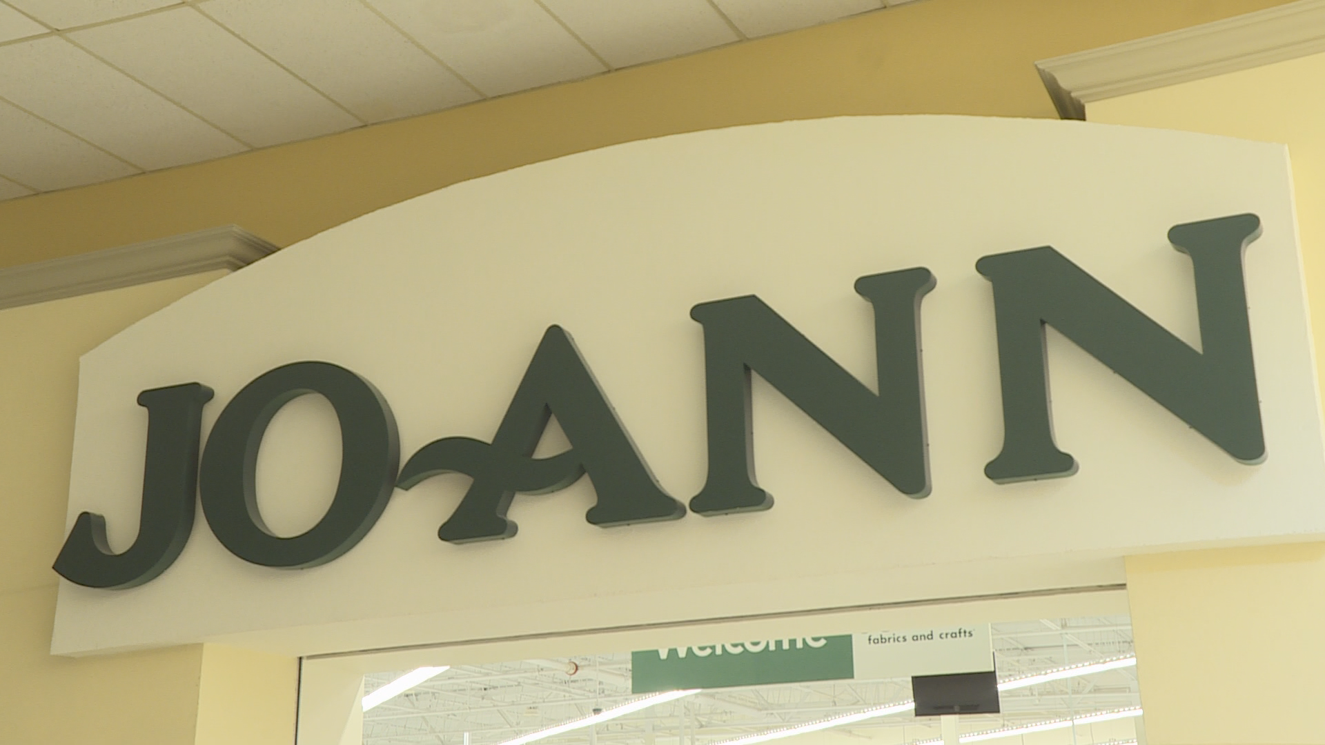 Joann employees, supporters voice concern