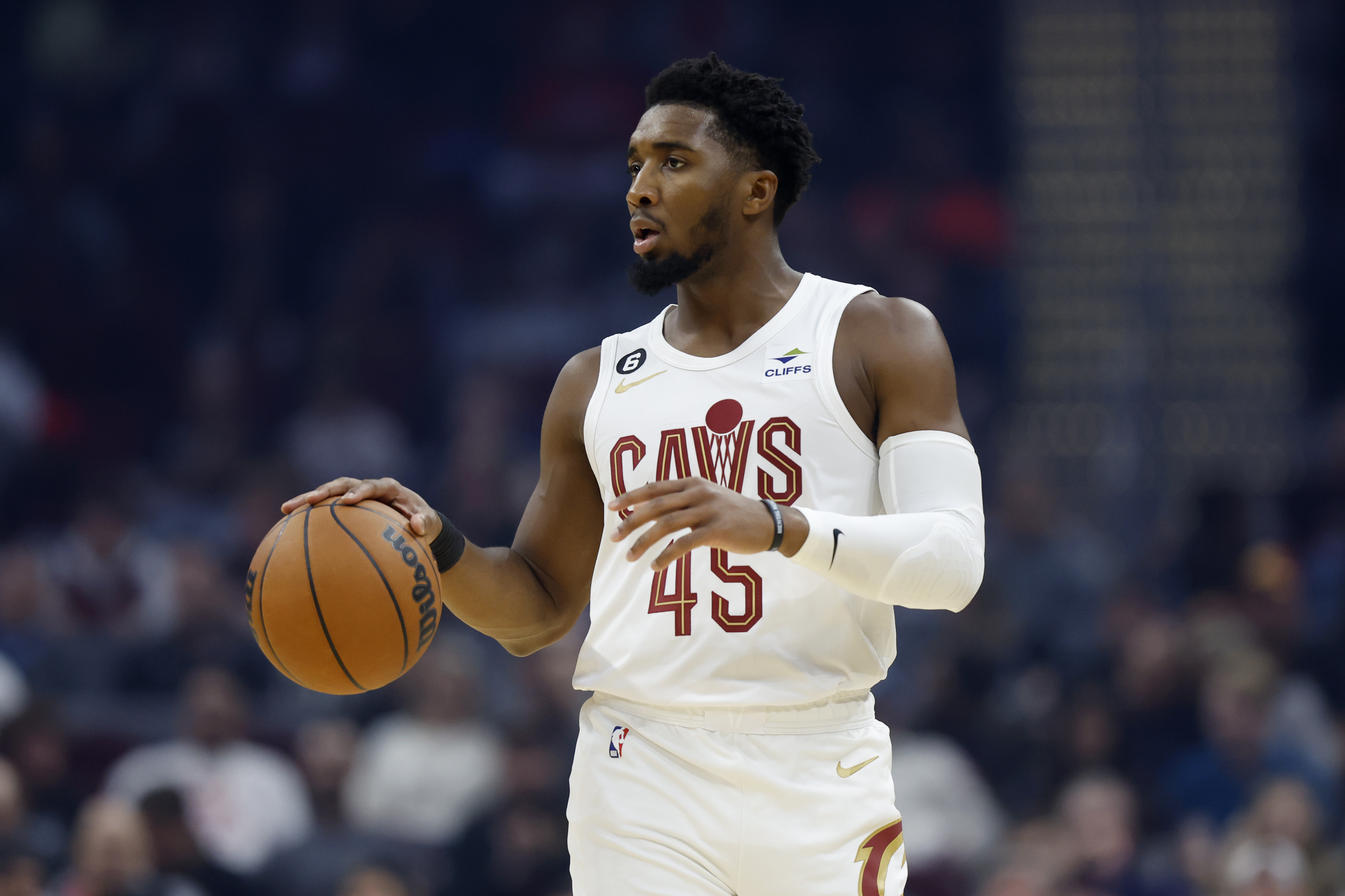 Donovan Mitchell - Cleveland Cavaliers - Game-Worn Association Edition  Jersey - Worn 3 Games - Scored Game-High 46 Points - Recorded 500th Steal -  2022-23 NBA Season