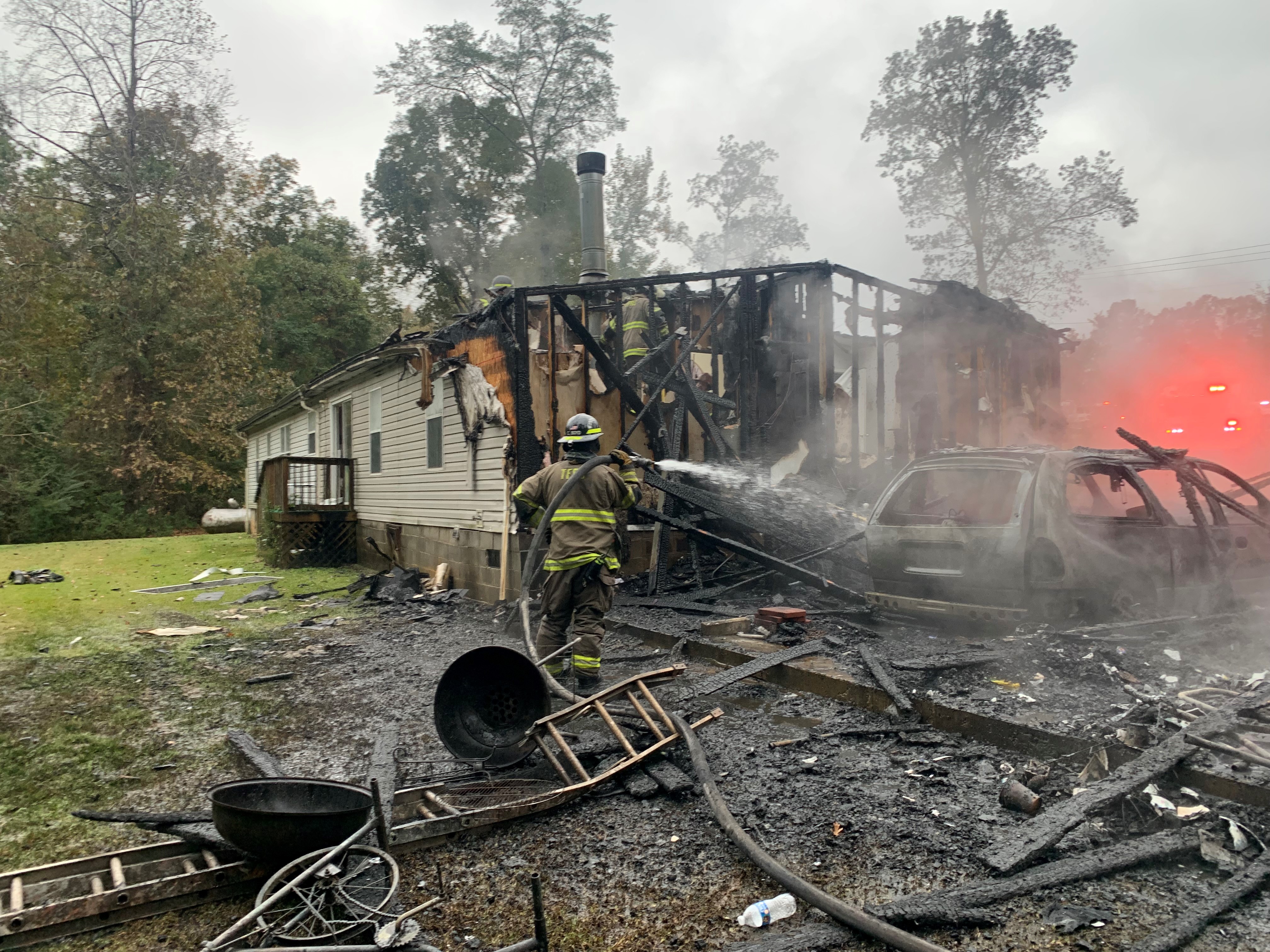Bystanders Rescue Person From Tuscaloosa House Fire