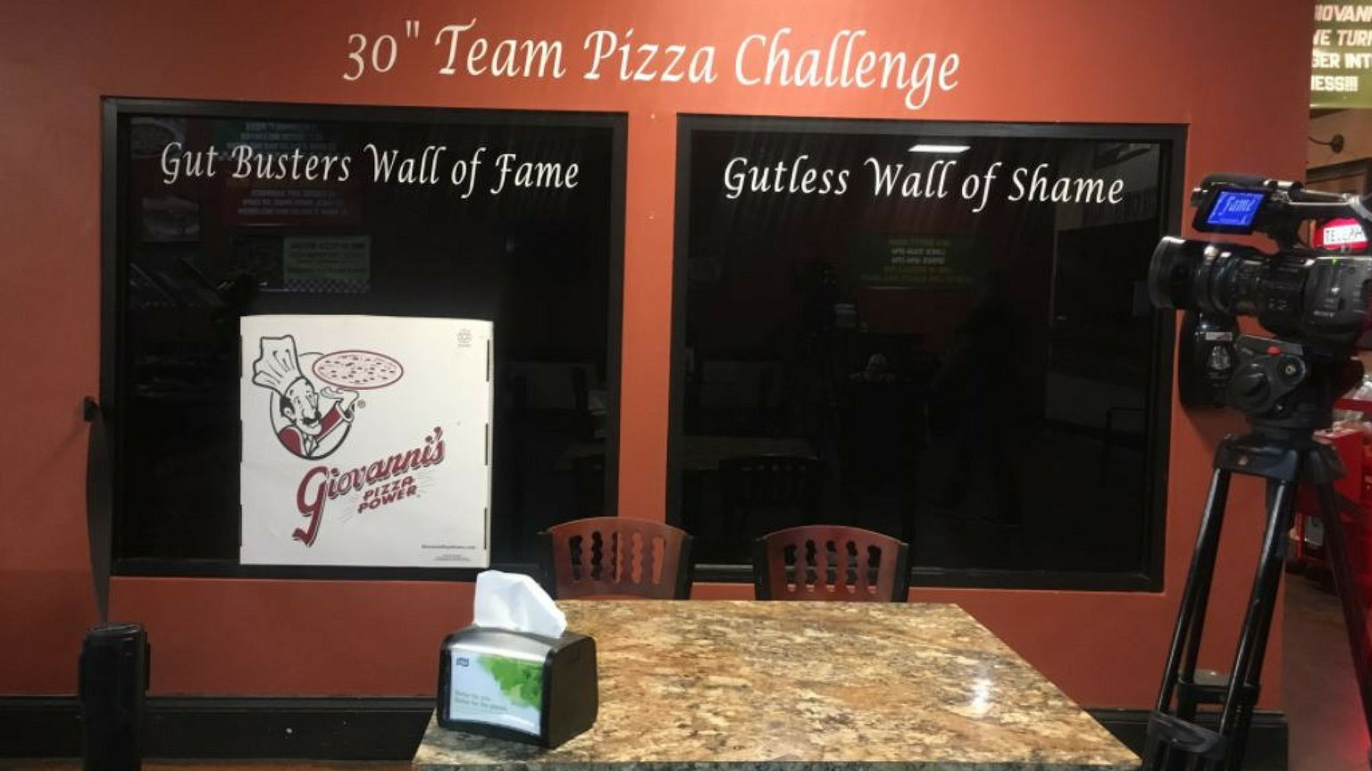 giovanni s officials announce 30 inch pizza challenge officials announce 30 inch pizza challenge