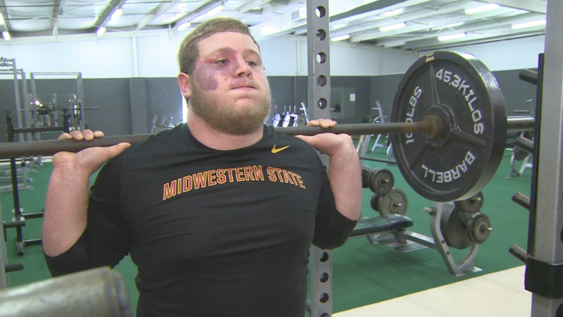 850 pounds! Rudder High School senior breaks state squat record