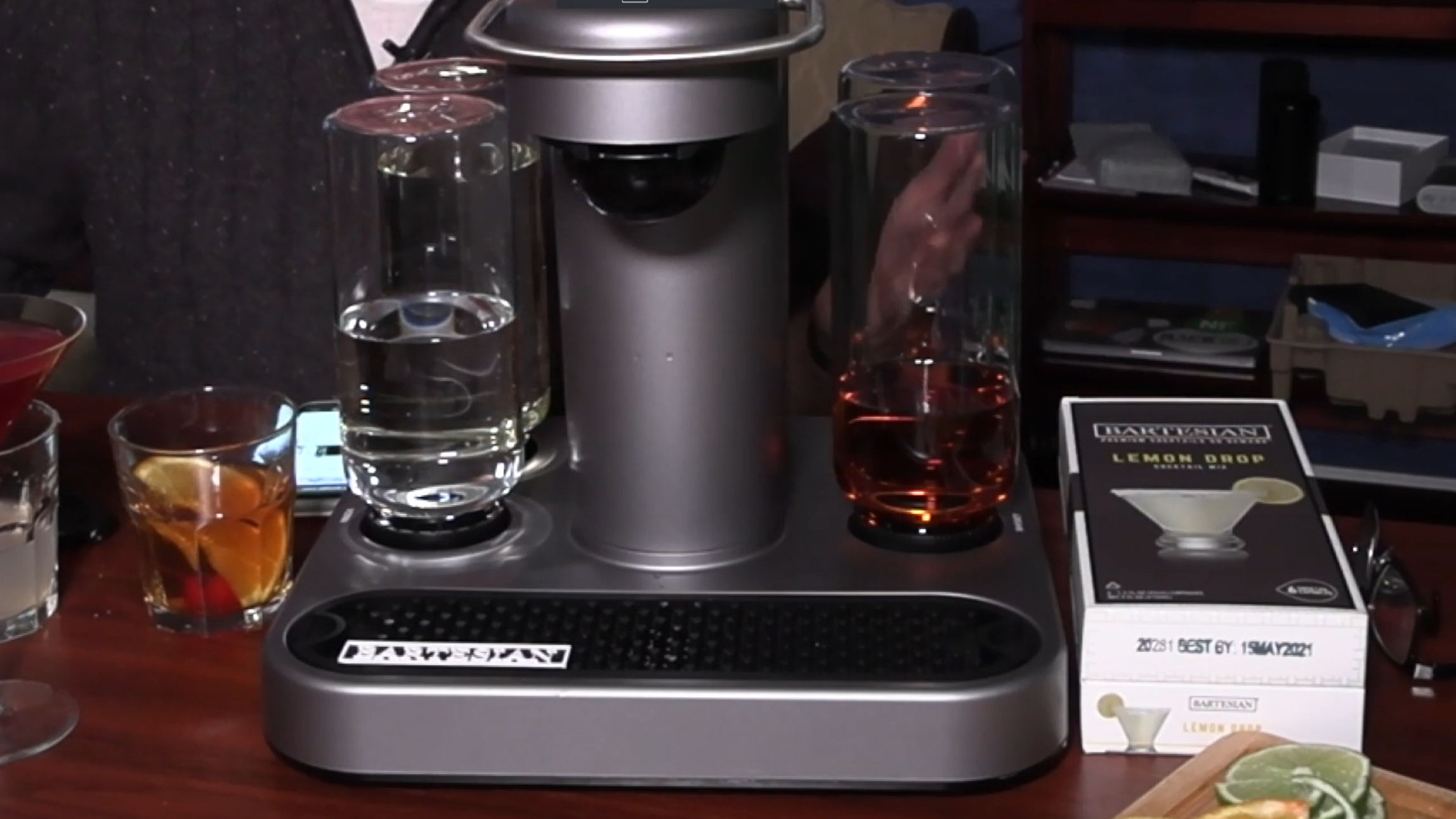What the Tech Father's Day gift: Robot bartender