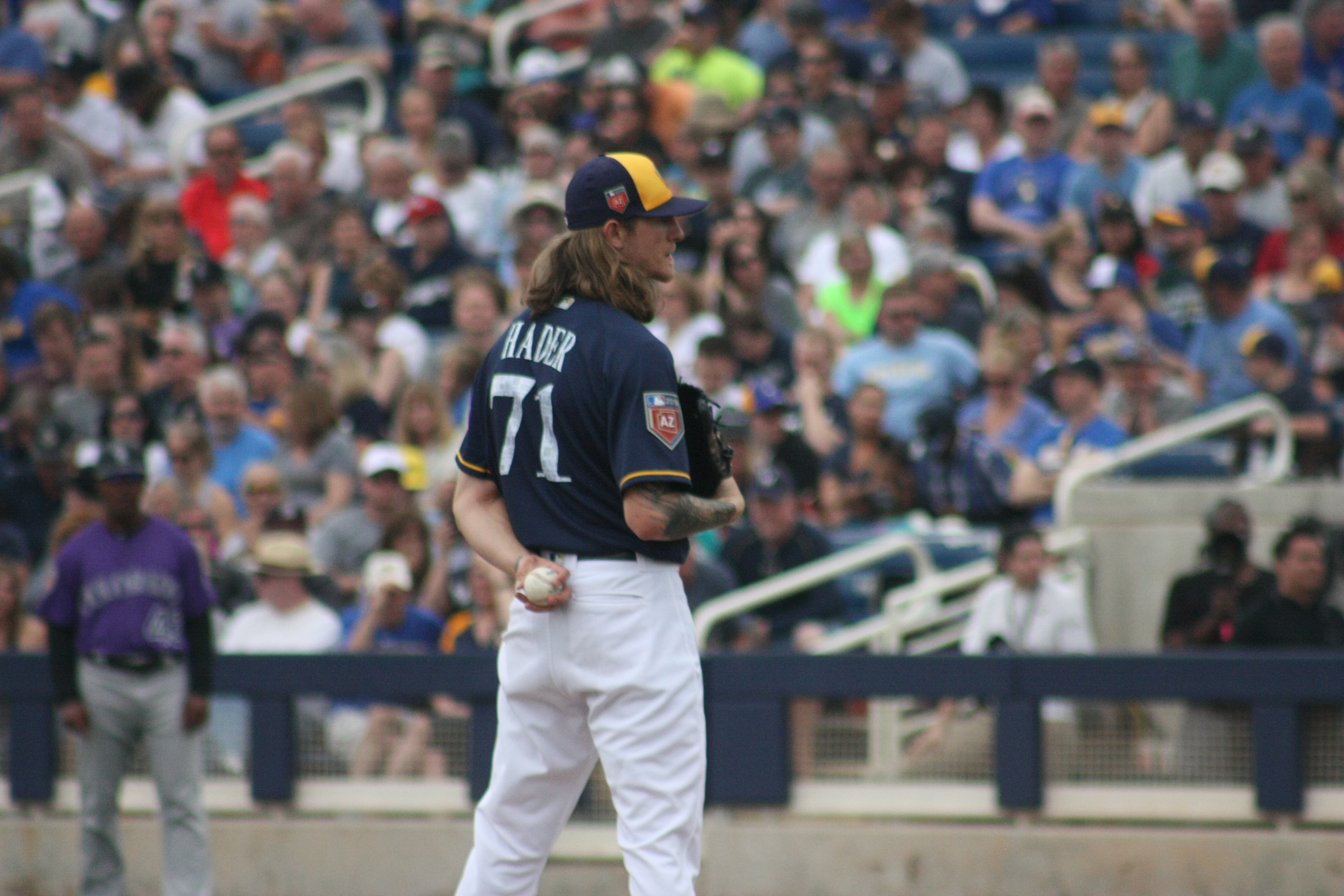 MLB: Josh Hader to sensitivity training over racist, homophobic tweets