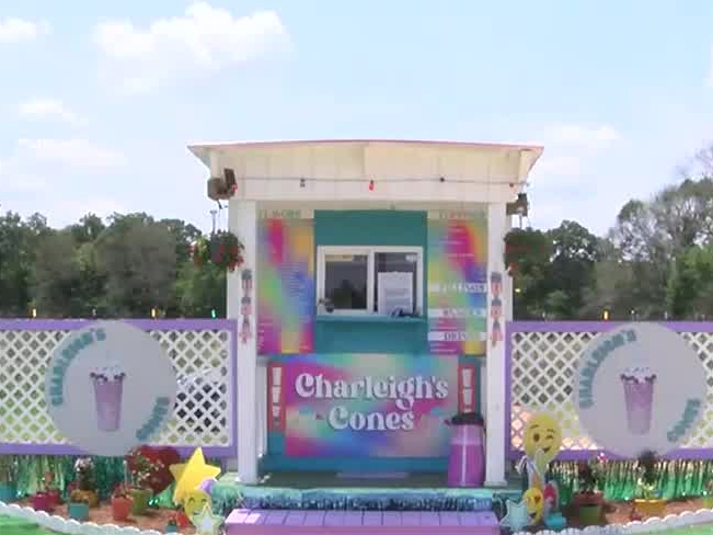 This Booth at the CWSF Has $2 Ice Cream Cones