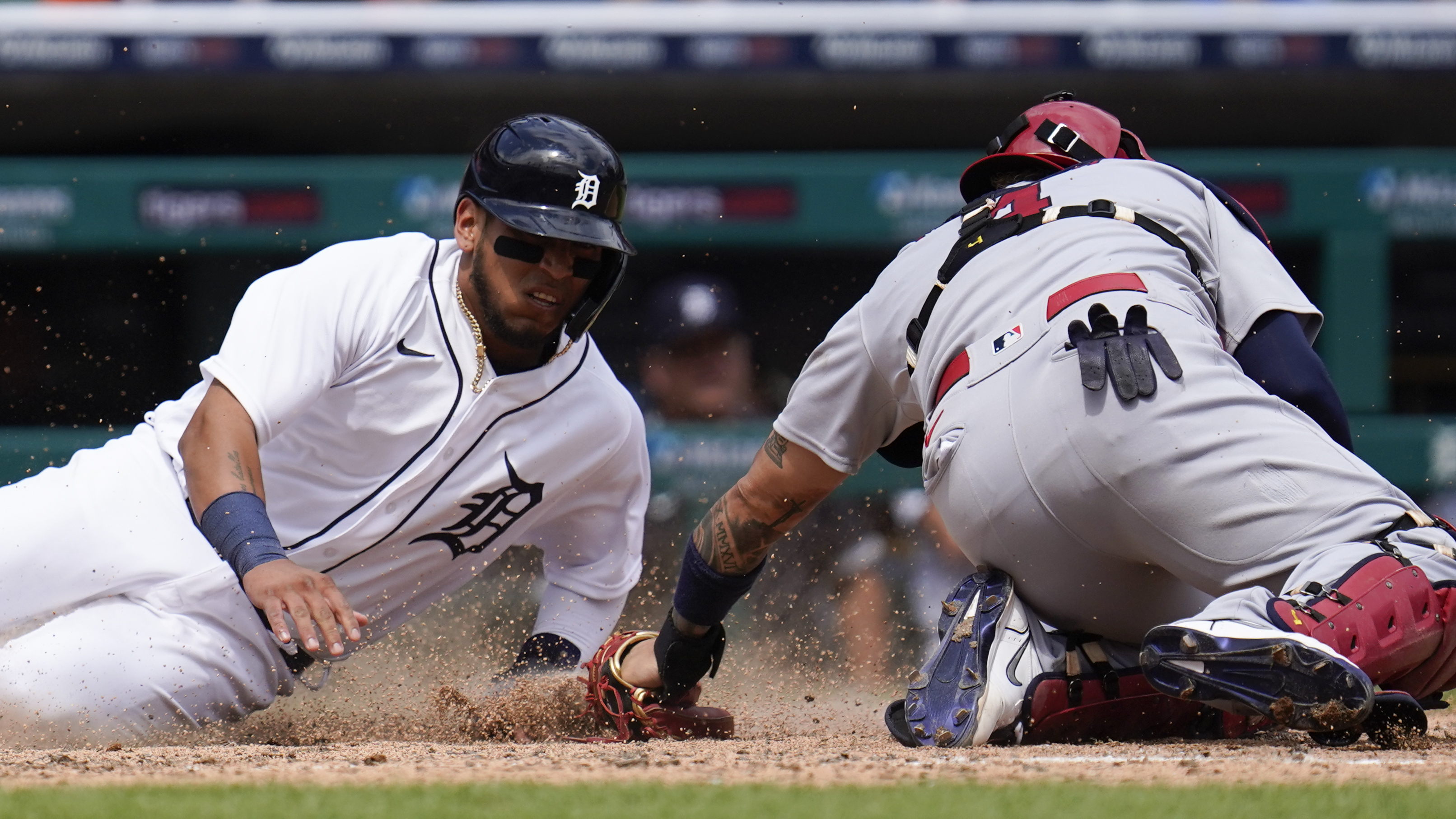 Another day, another homer for ex-Tiger Isaac Paredes 