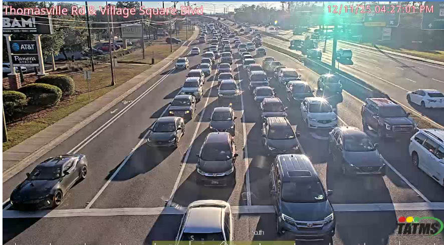 Traffic clears after crash causes backups on Thomasville Road