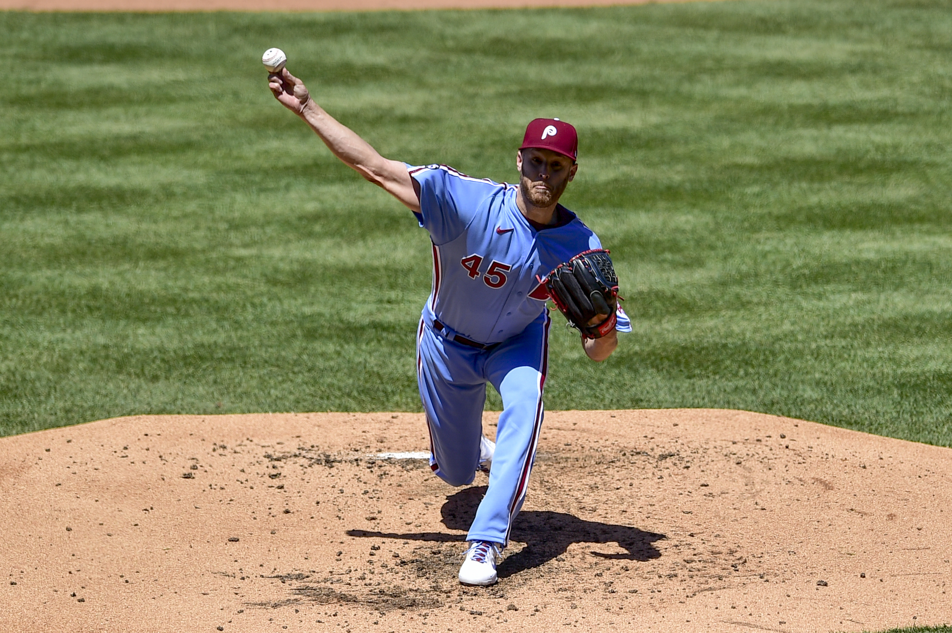 Phillies' Wheeler tosses 3-hitter, fans 8 in 2-0 victory