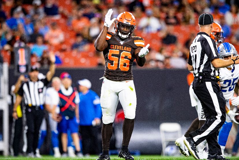 CLEVELAND, OH - AUGUST 29: Cleveland Browns linebacker Willie